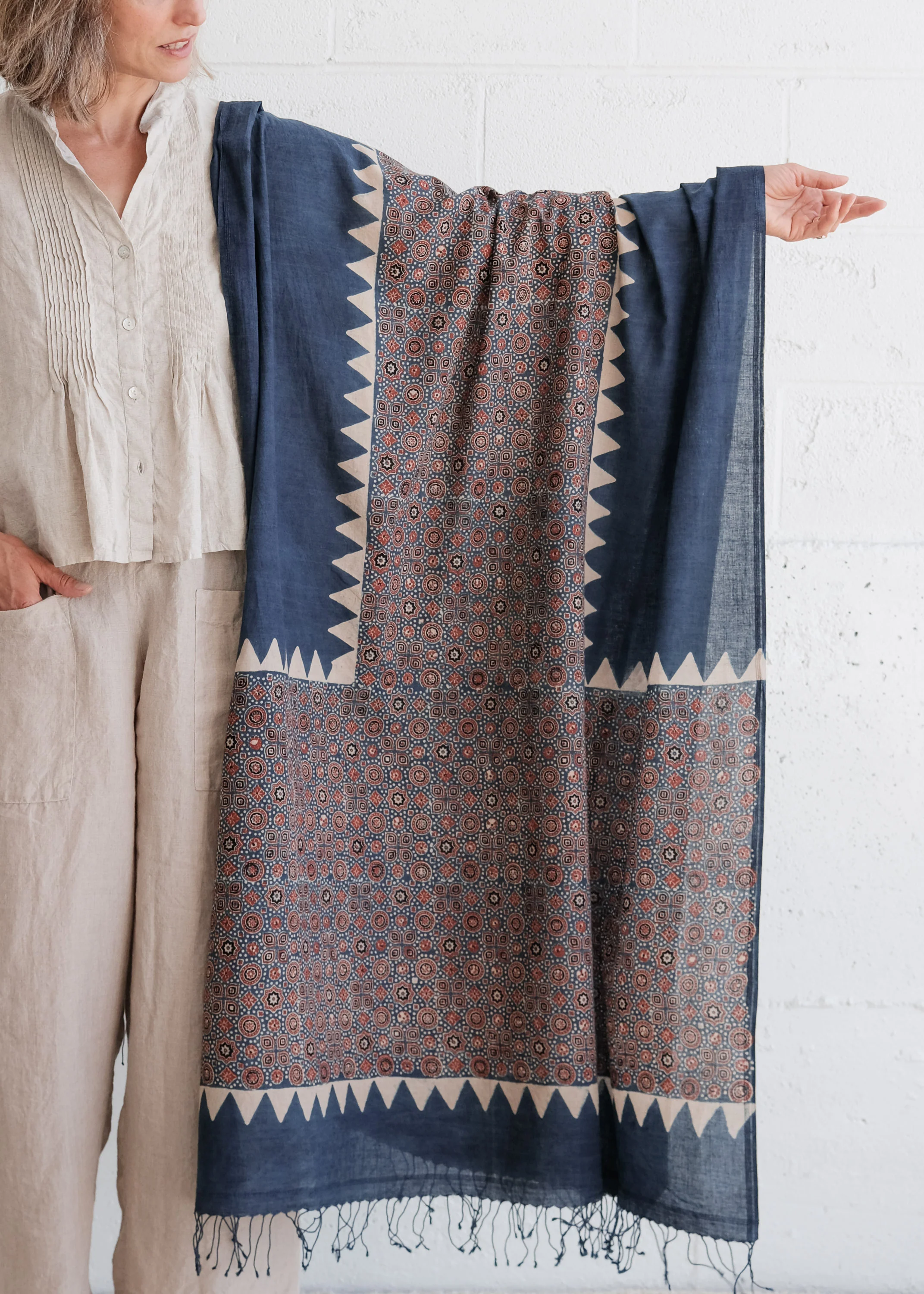 Ajrakh Block Print Shawl - Handwoven Cotton - Classic - Image 4