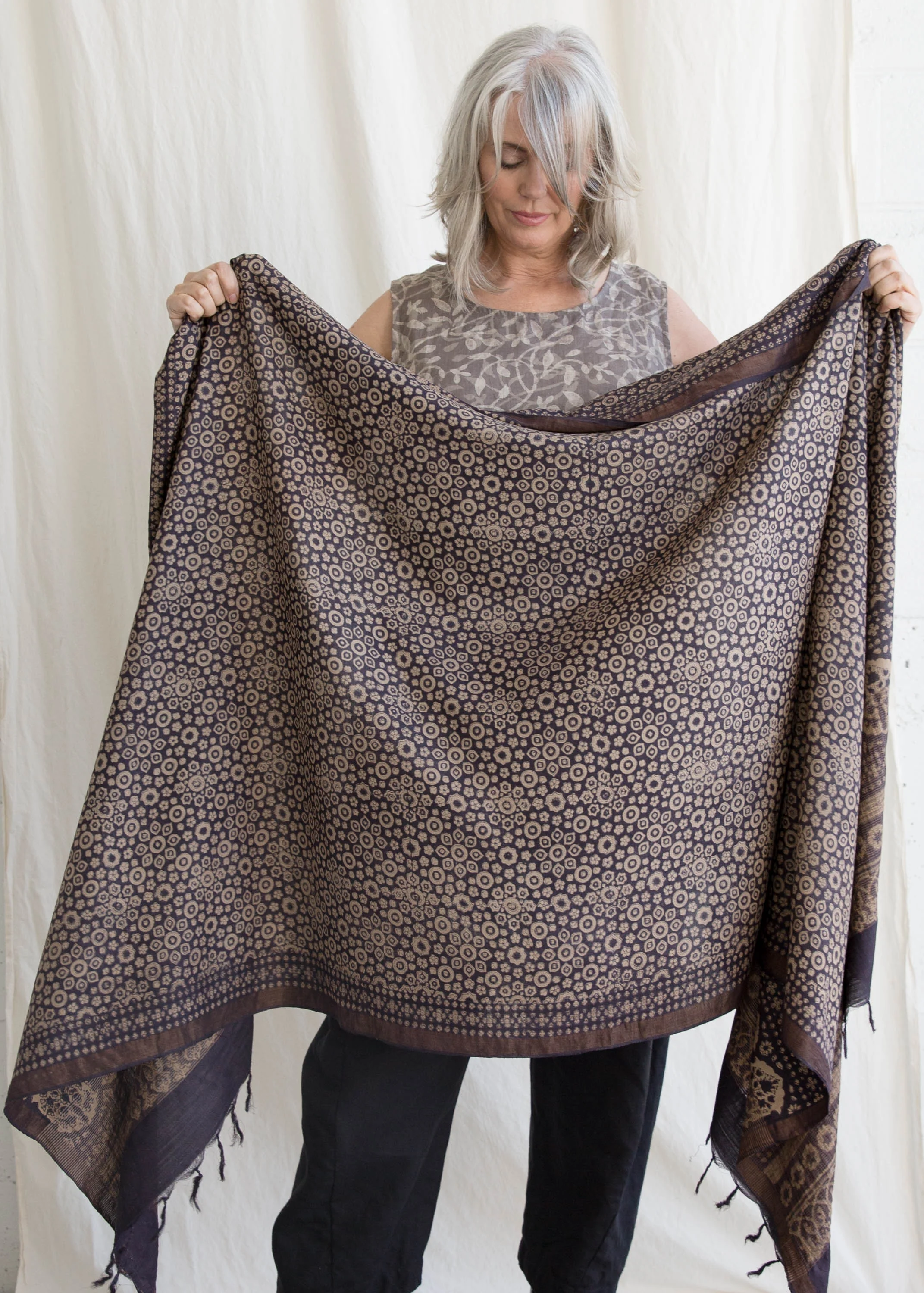 Ajrakh Block Print Shawl - Wild Silk - Black Pearl - Image 5