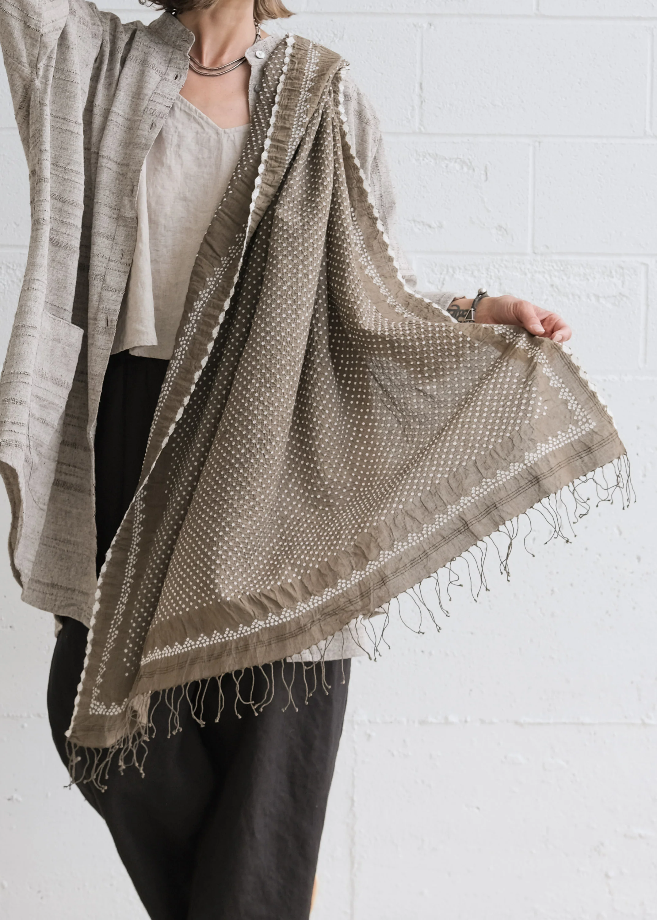 Bandhani Shawl - Cotton - Moss - Image 9