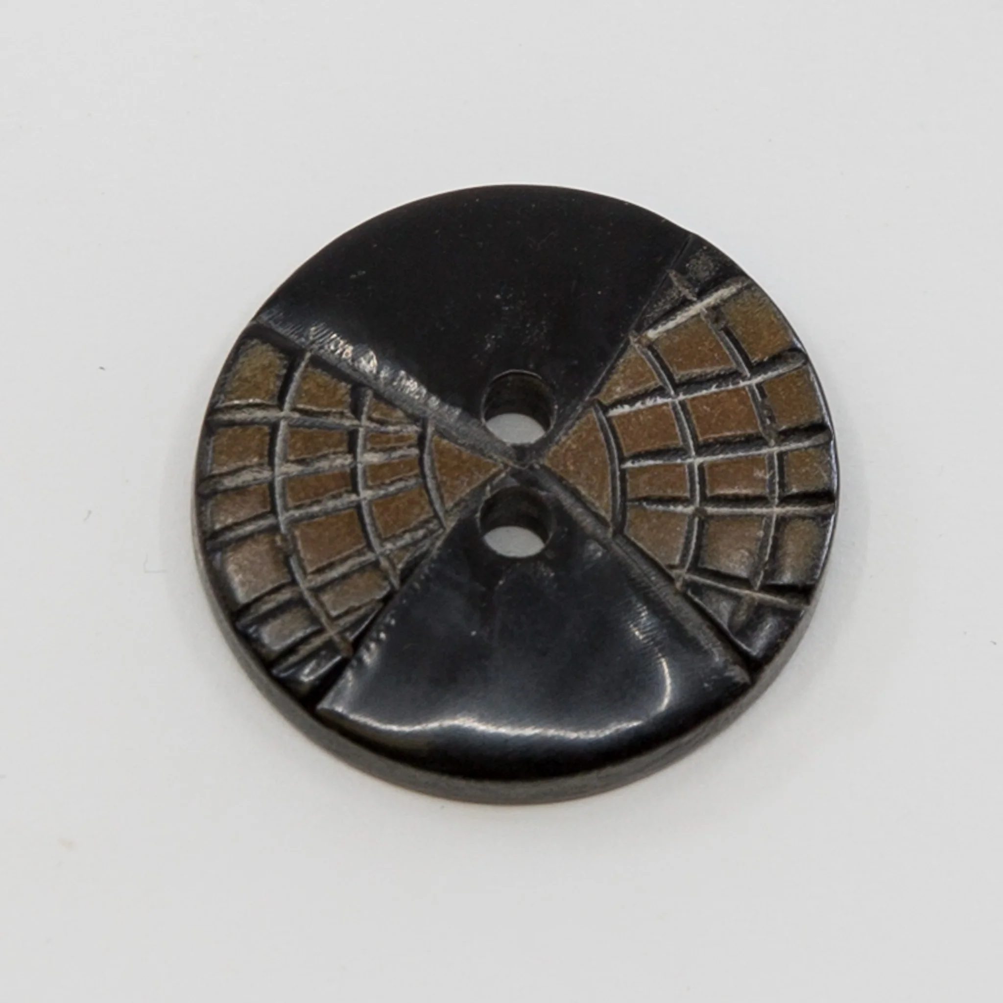 Handcarved Horn Button - Hourglass