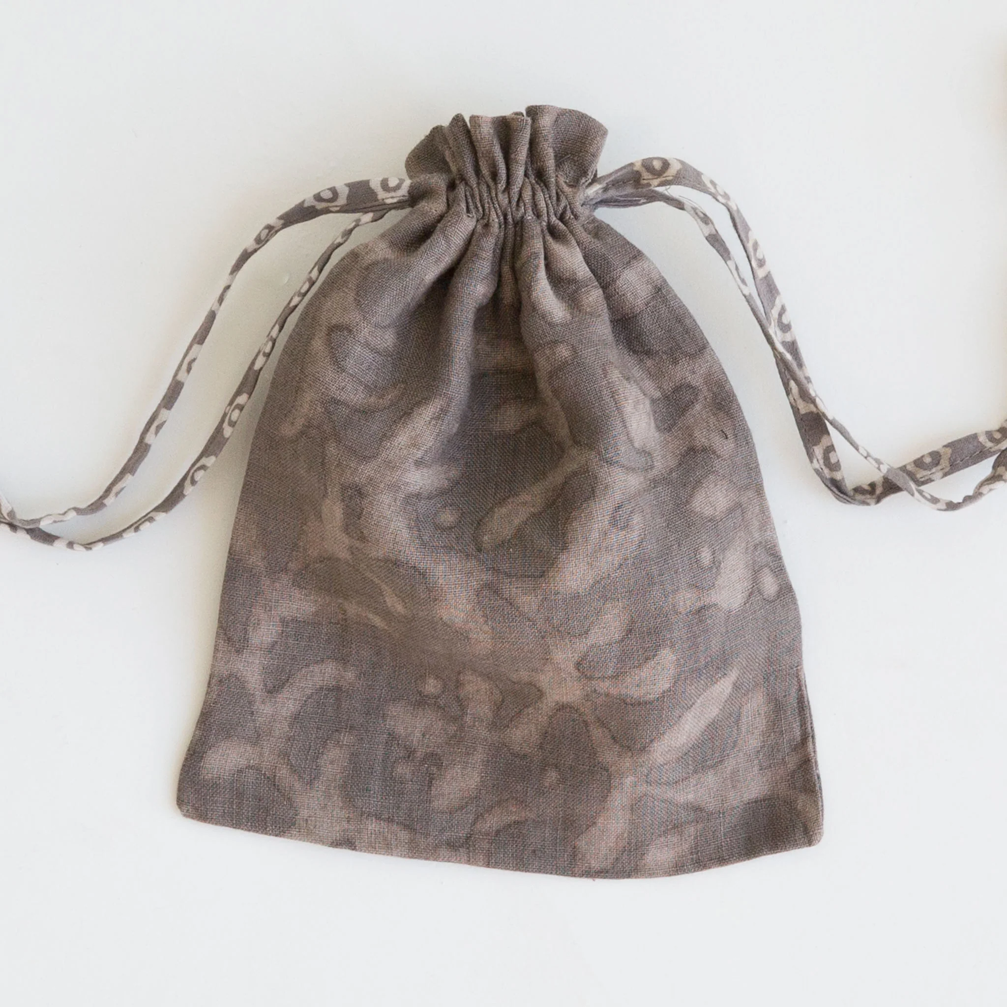 Drawstring Bag - Medium - Sand & Stone