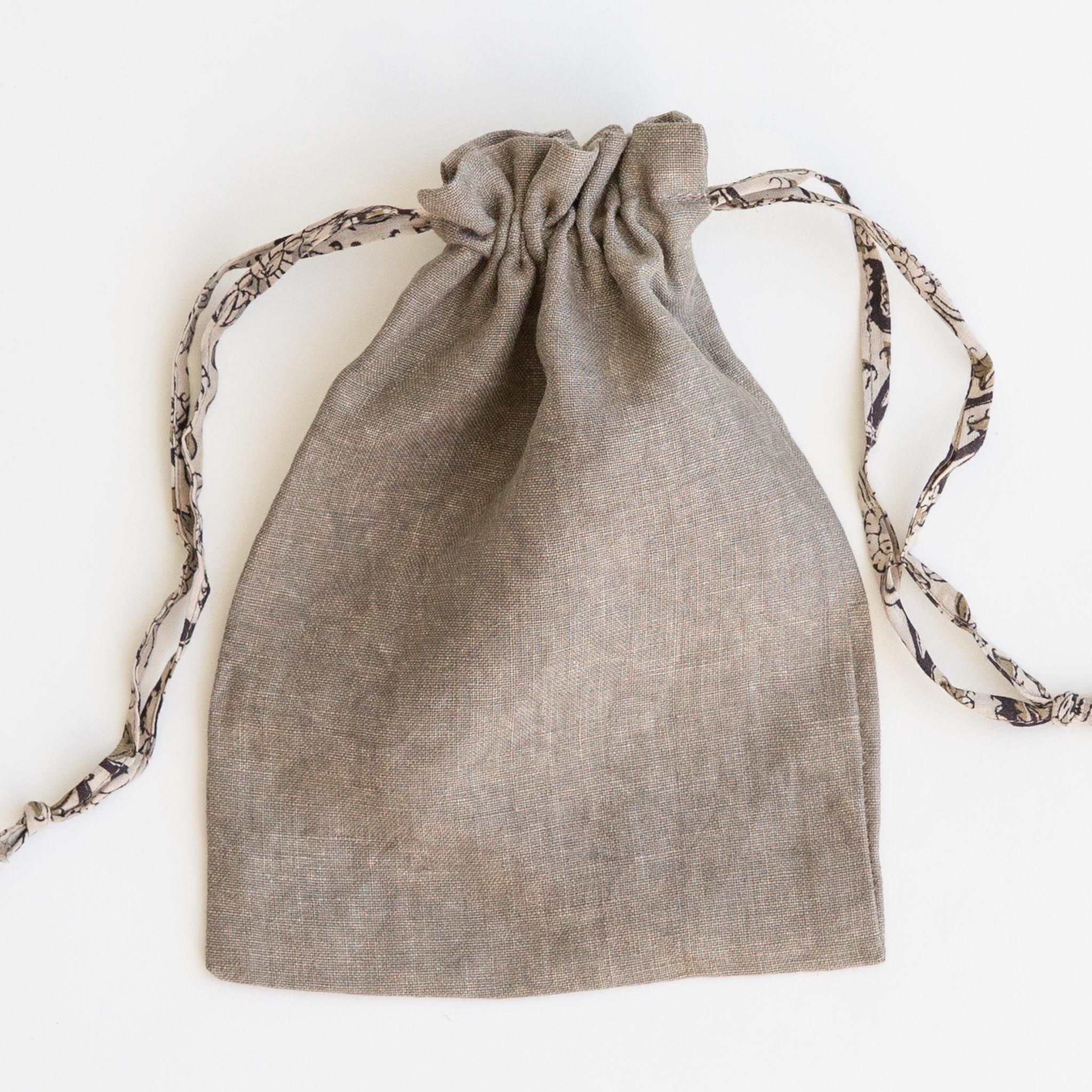 Drawstring Bag - Medium - Ash & Charcoal - Image 5