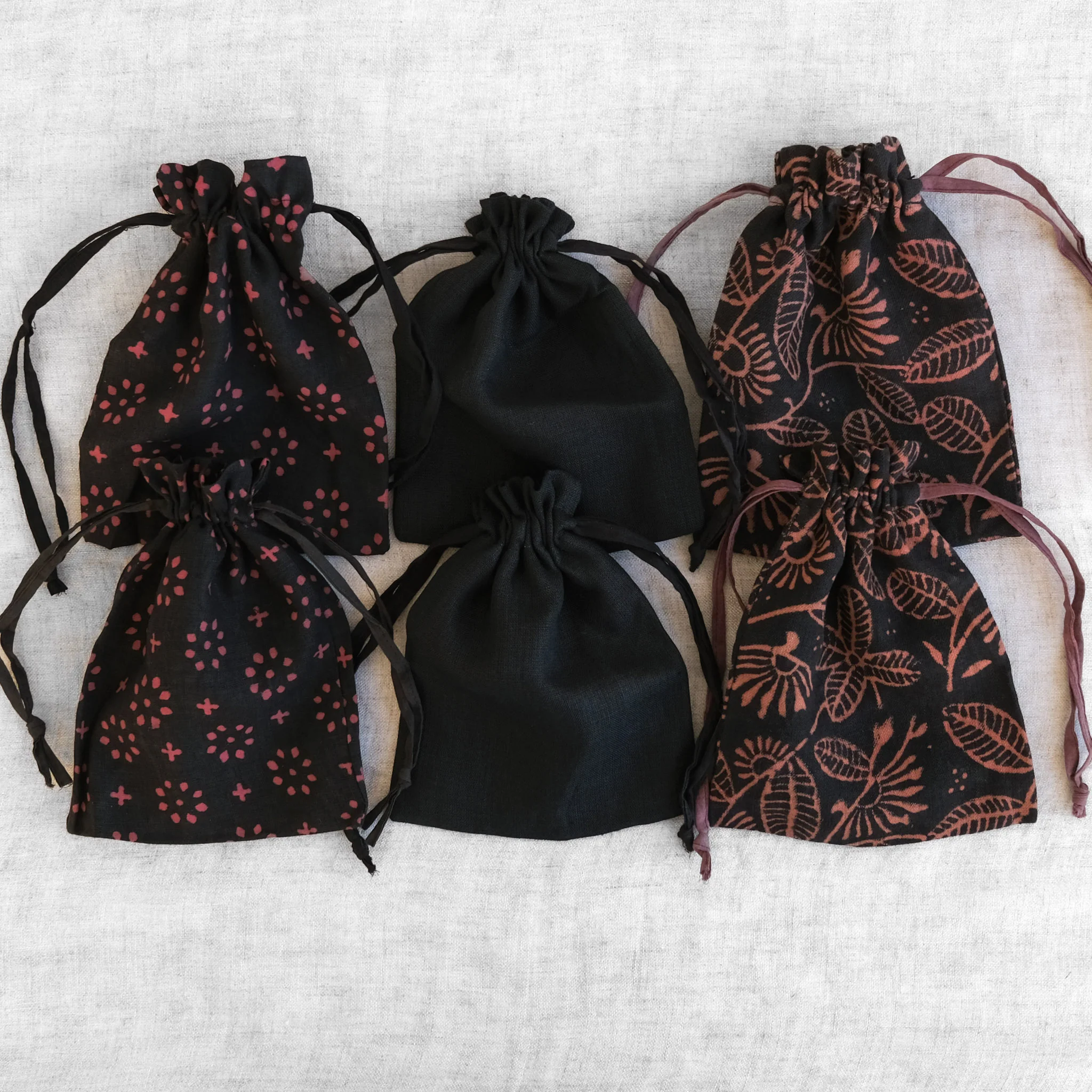 Drawstring Bag - Small - Set of 6 - Midnight Rose