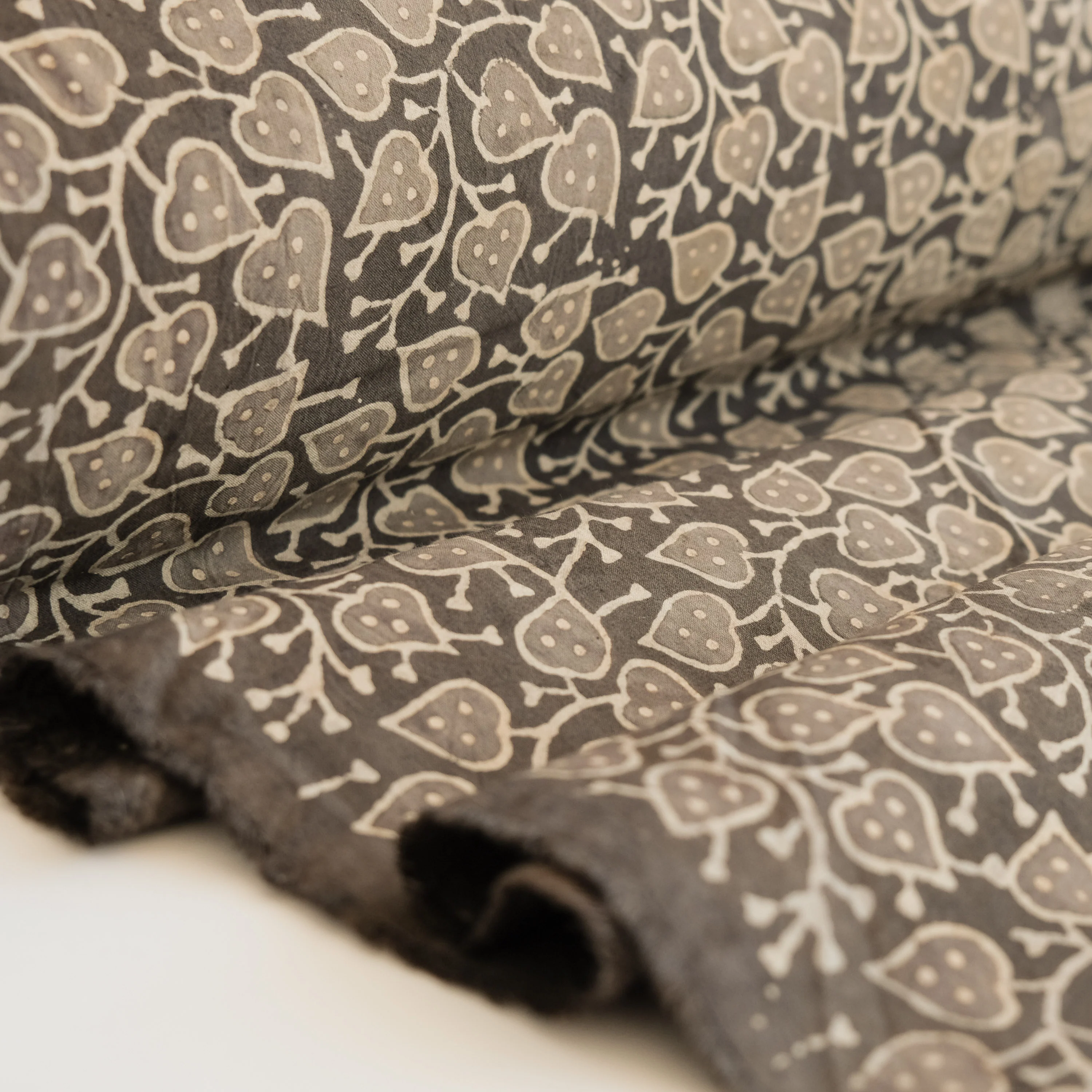 Fabric - Organic Cotton Block Printed with Natural Dyes - Earthy Heart Leaf - Image 3