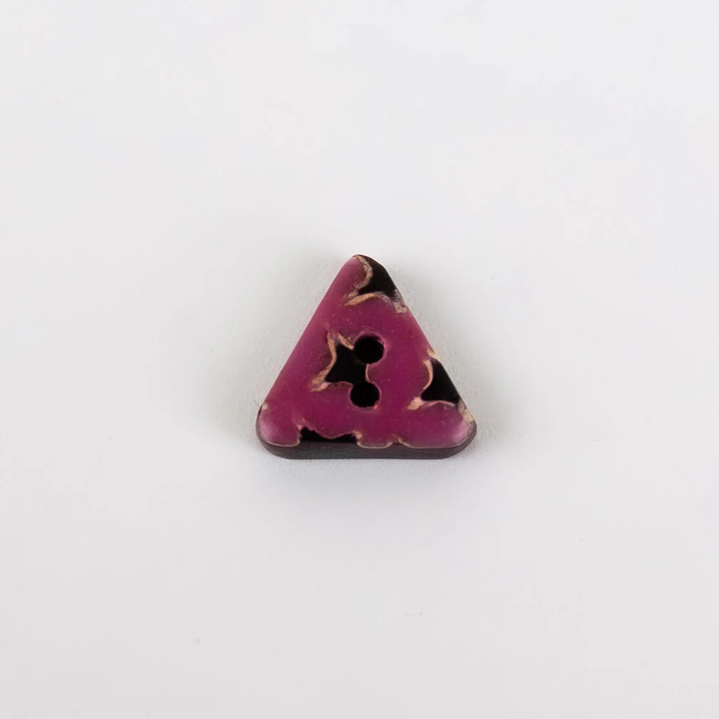 Handcarved Horn Button - Triangle - Starry Pink 15mm