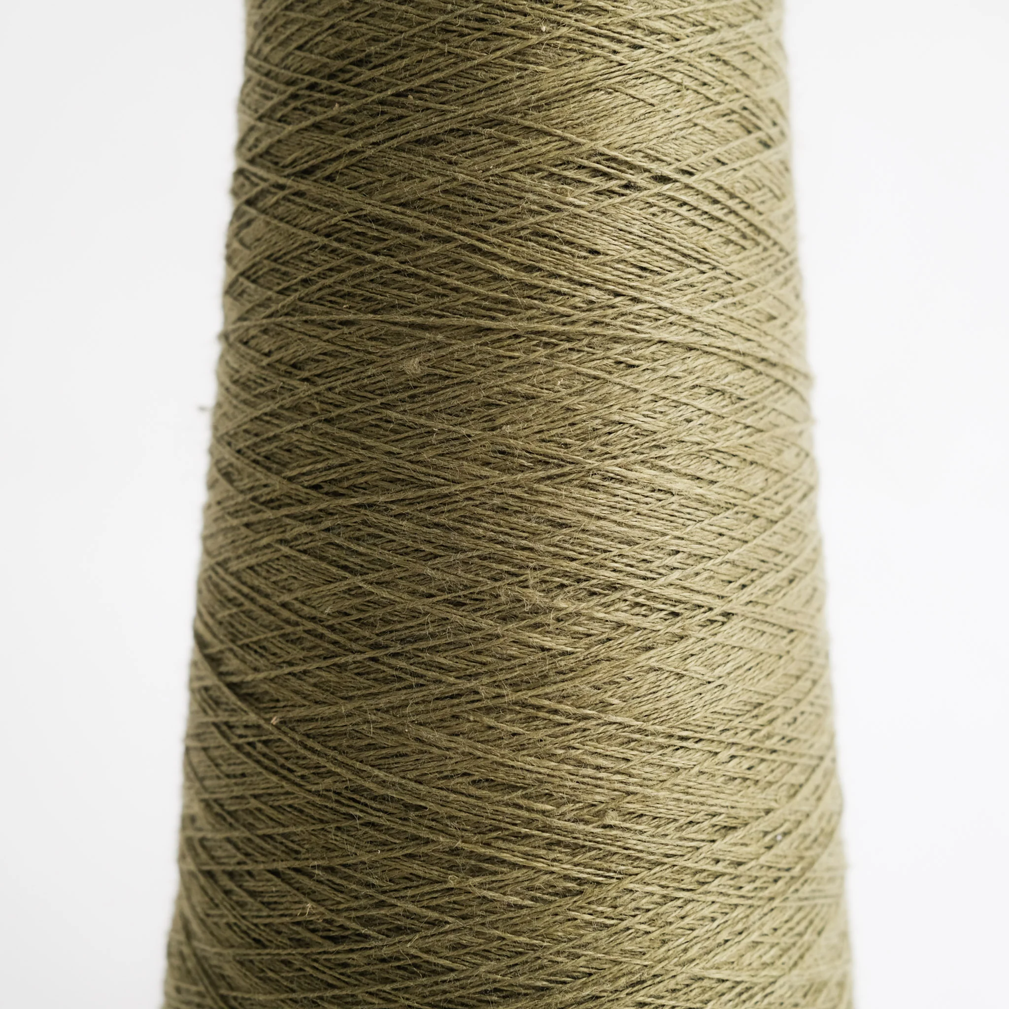 Honest Yarn - Naturally Dyed Organic Linen - Cobweb - Fern - Image 4
