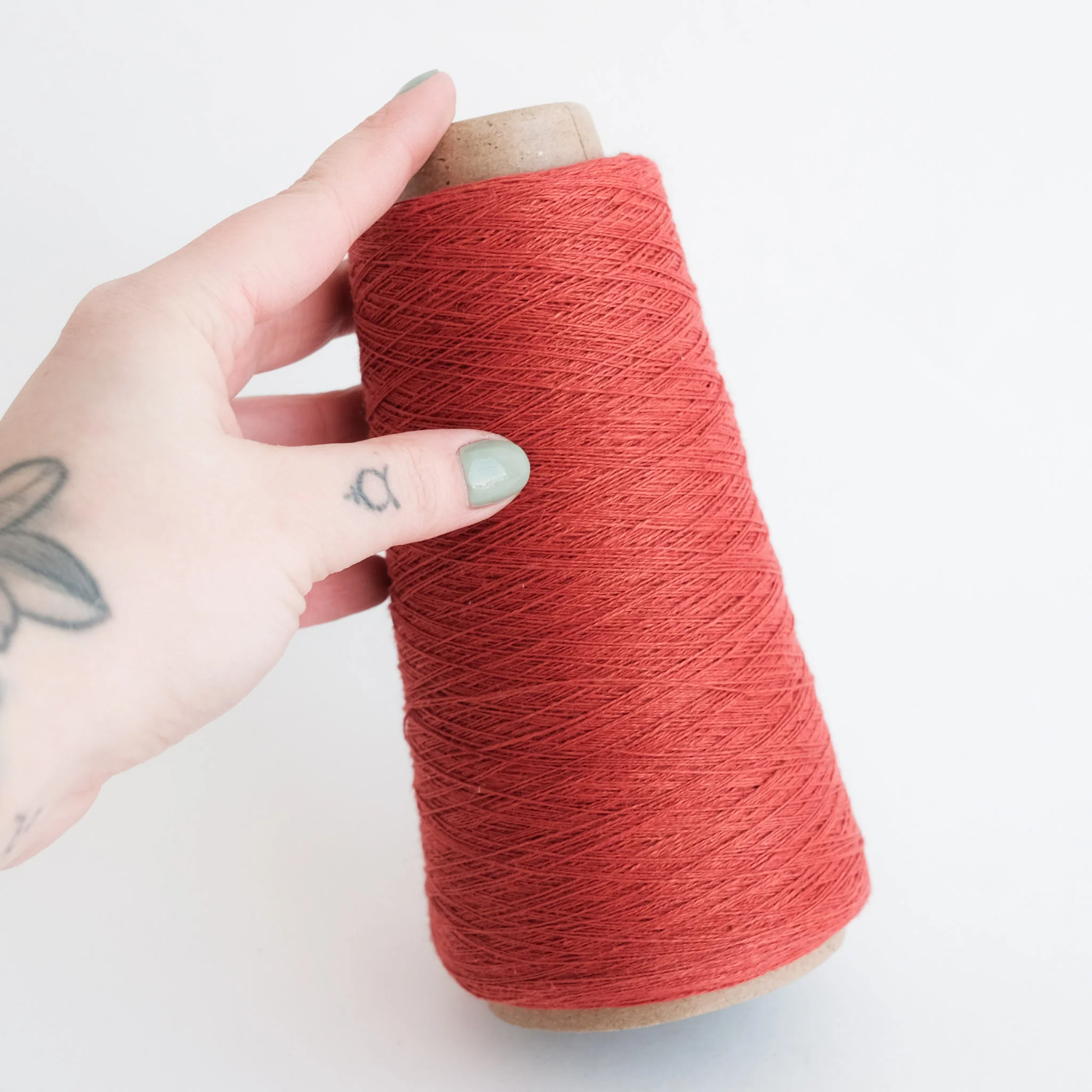 Honest Yarn - Naturally Dyed Organic Linen - Cobweb - Madder Medium - Image 2