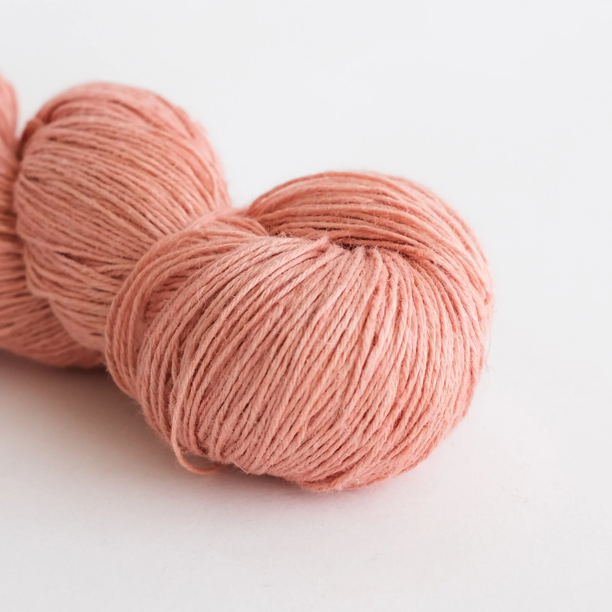 Honest Yarn - Naturally Dyed Organic Linen - Fingering - Madder Light