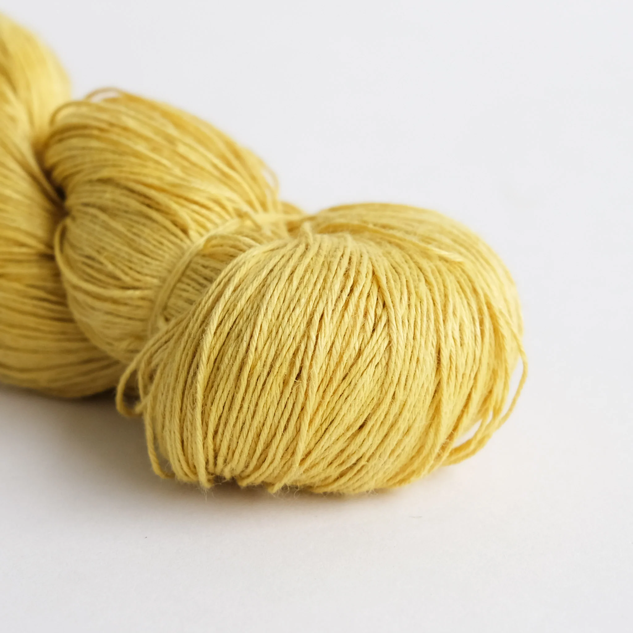 Honest Yarn - Naturally Dyed Organic Linen - Lace - Canary Yellow