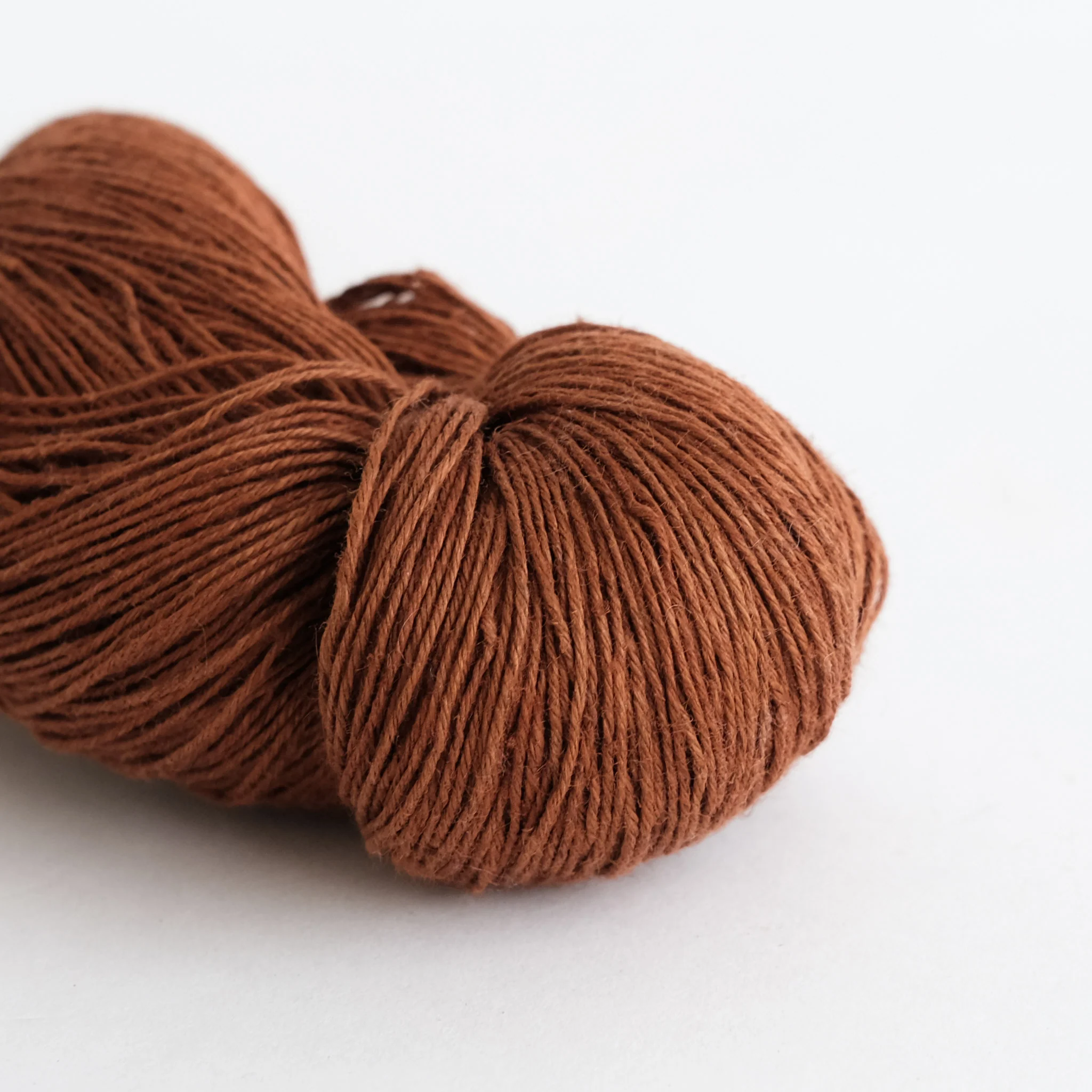 Honest Yarn - Naturally Dyed Organic Linen - Lace - Cinnamon