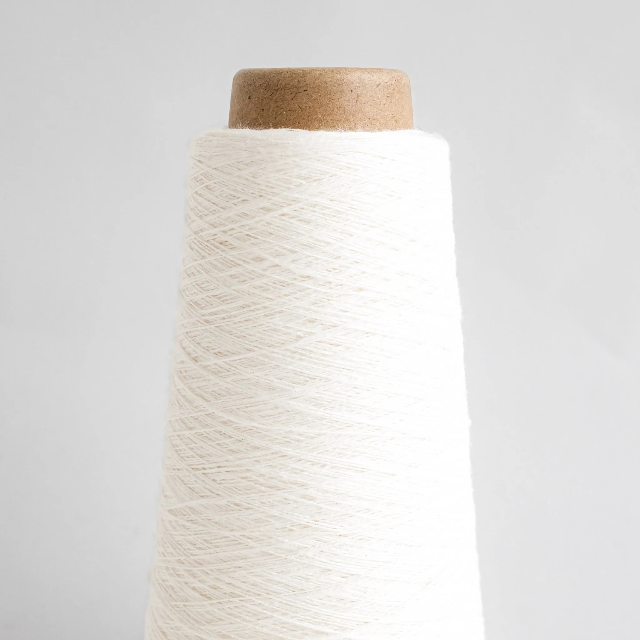 Honest Yarn - Organic Linen - Cobweb - White Undyed