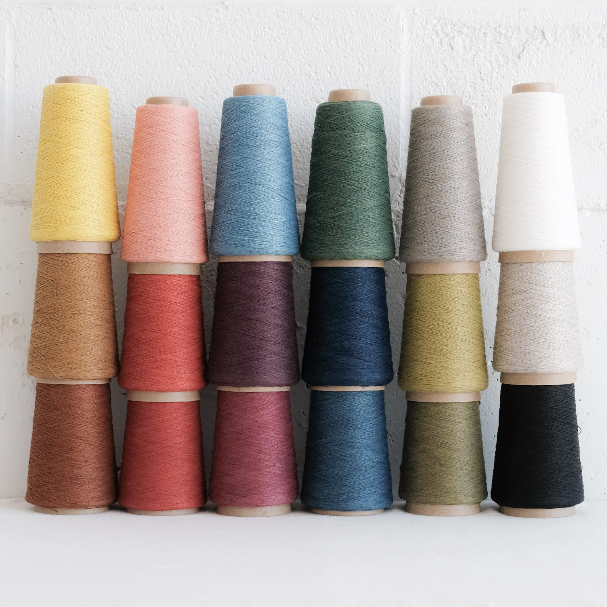 Honest Yarn Wholesale - Naturally Dyed Organic Linen - 90 Cones - COBWEB - Image 2
