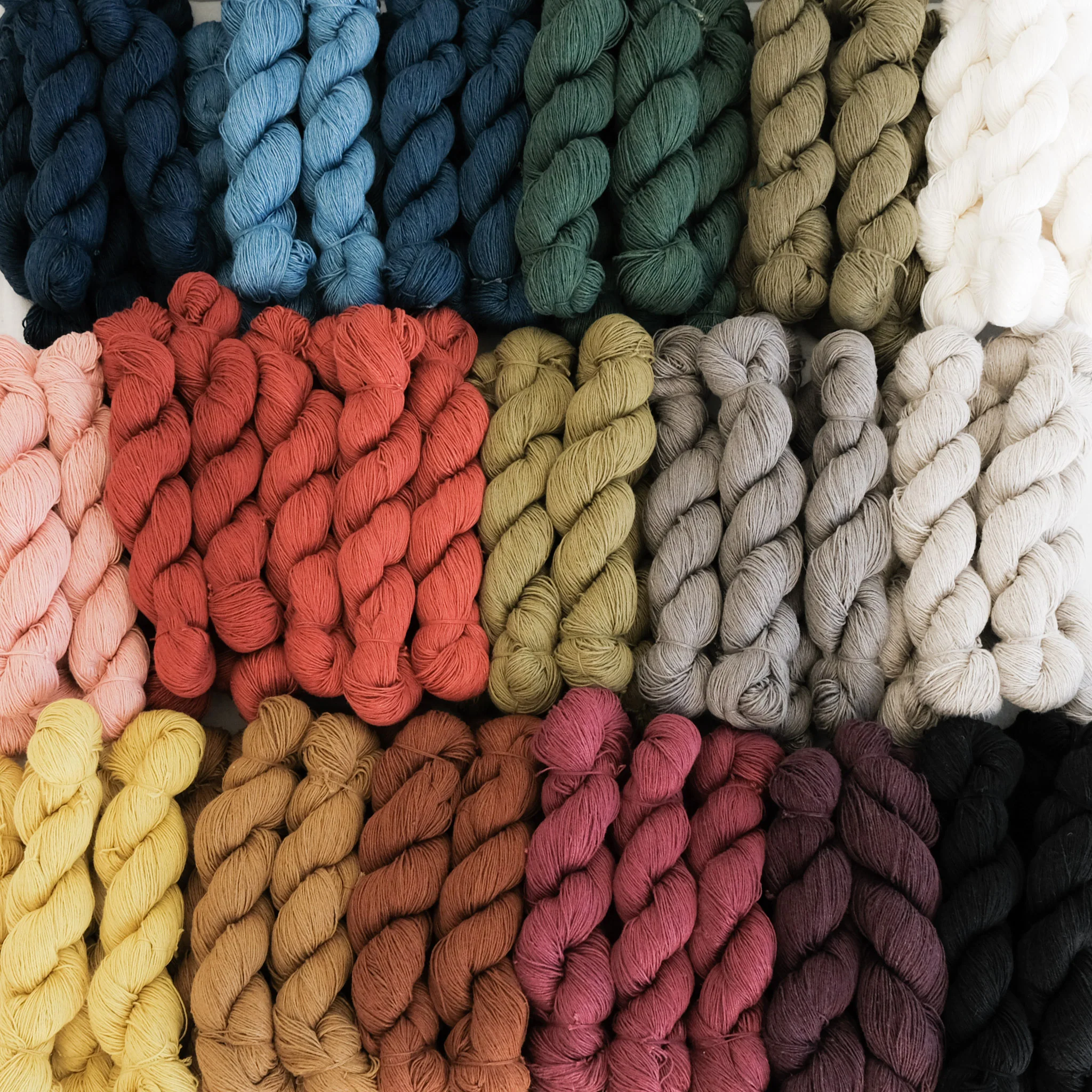 Honest Yarn Wholesale - Naturally Dyed Organic Linen - 90 Skeins - LACE / FINGERING / SPORT