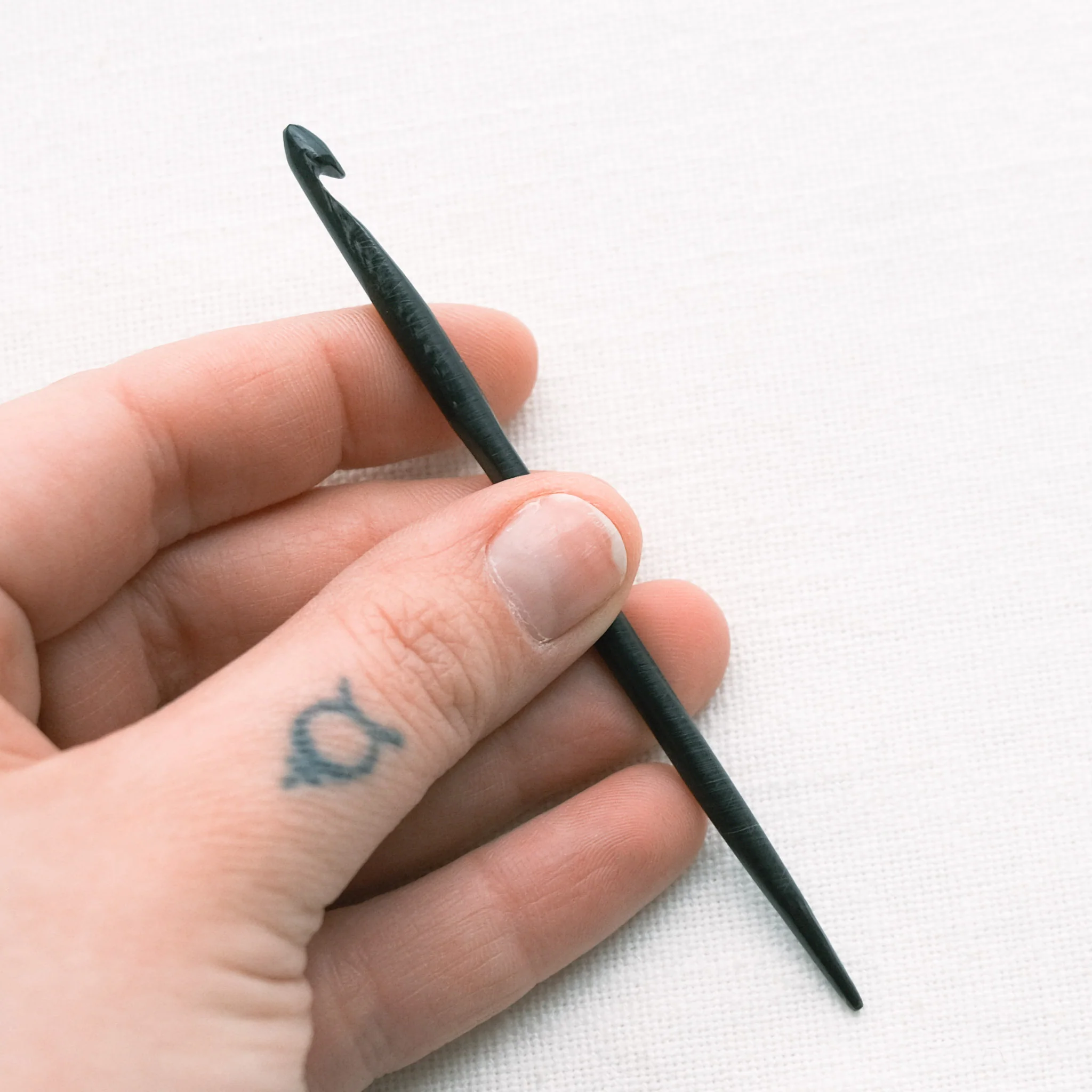 Hook Tool - Handcarved Horn - Image 2