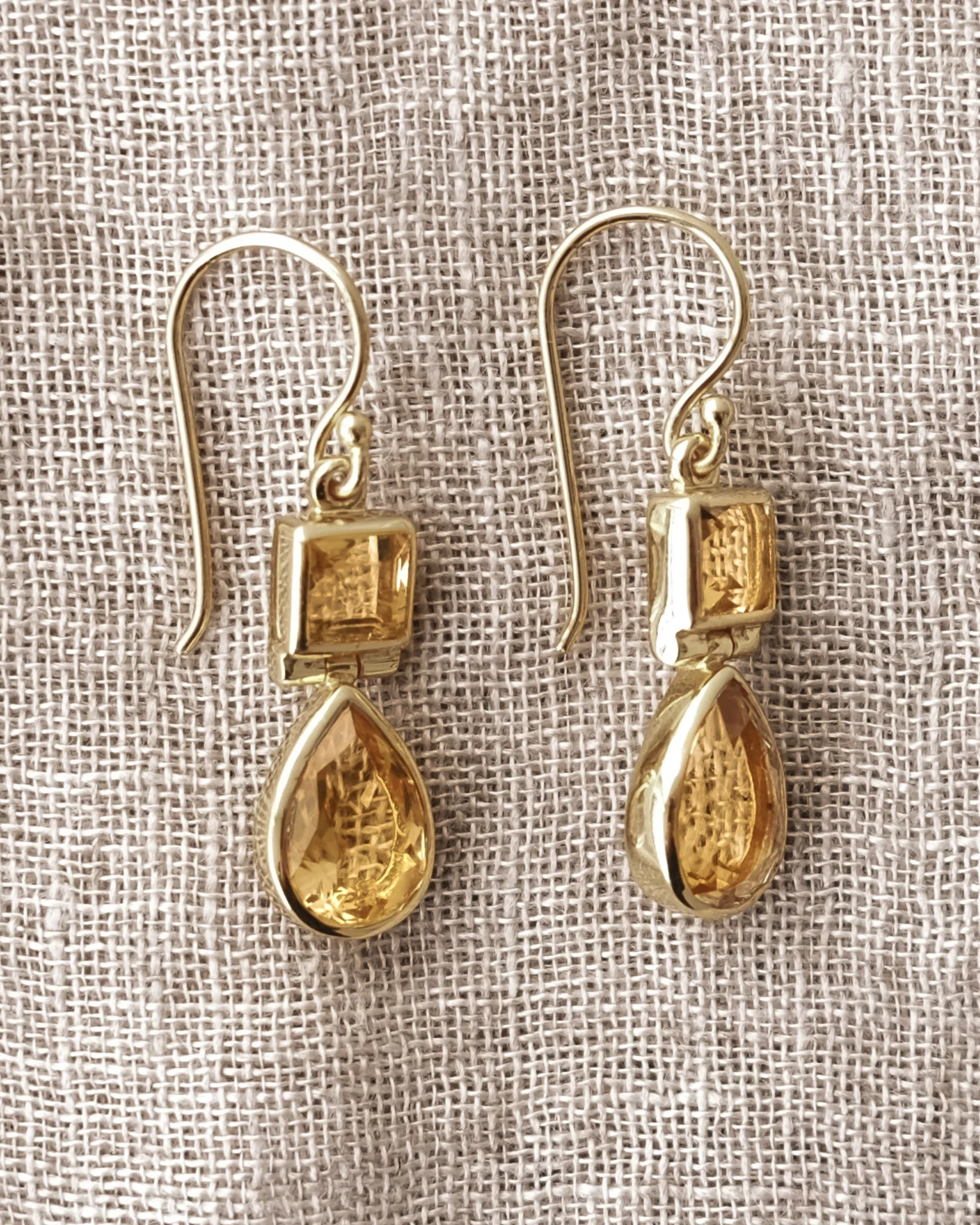 Jewellery - Earrings - Gold Plate & Citrine - Image 2