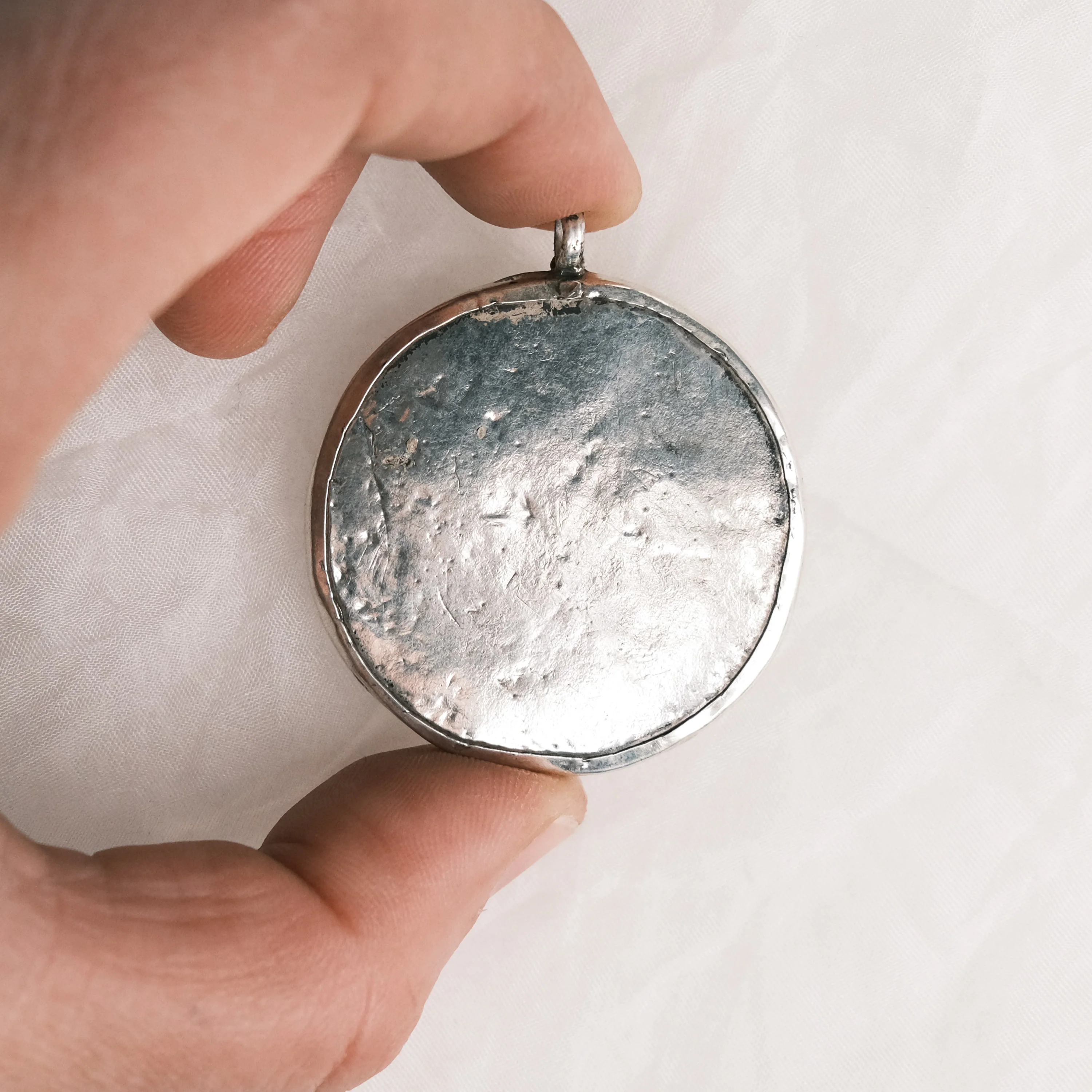 Jewellery - Hand Painted Pendant - Prayer - Image 5