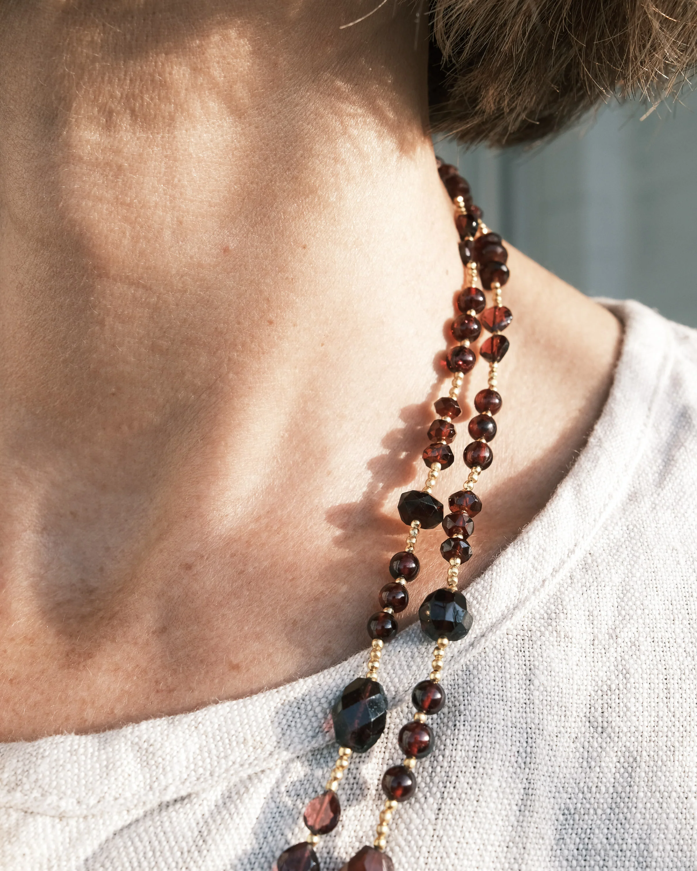Jewellery - Necklace - Gold Plate & Garnet - Image 4