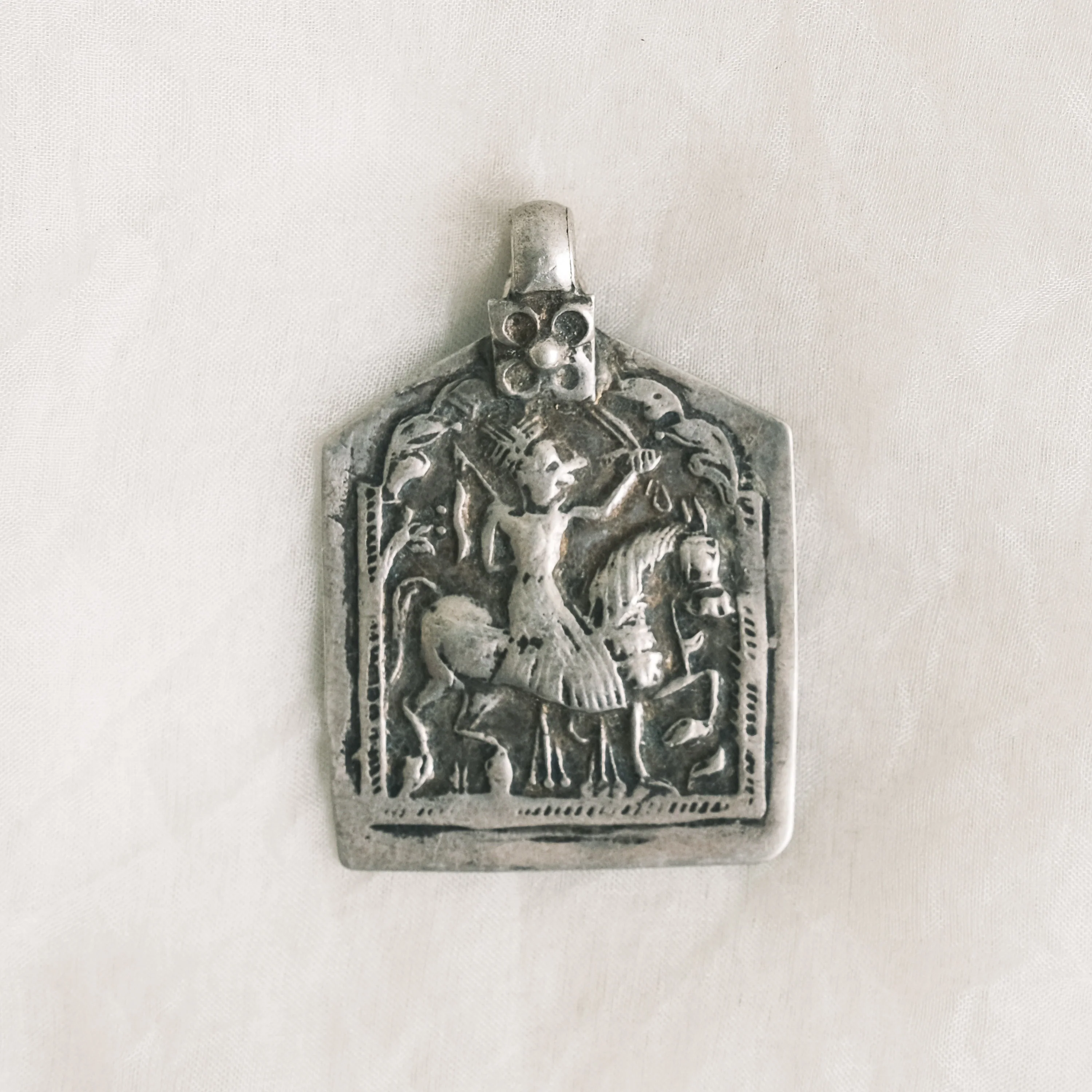 Jewellery - Pendant - Vintage Silver Ancient Durga