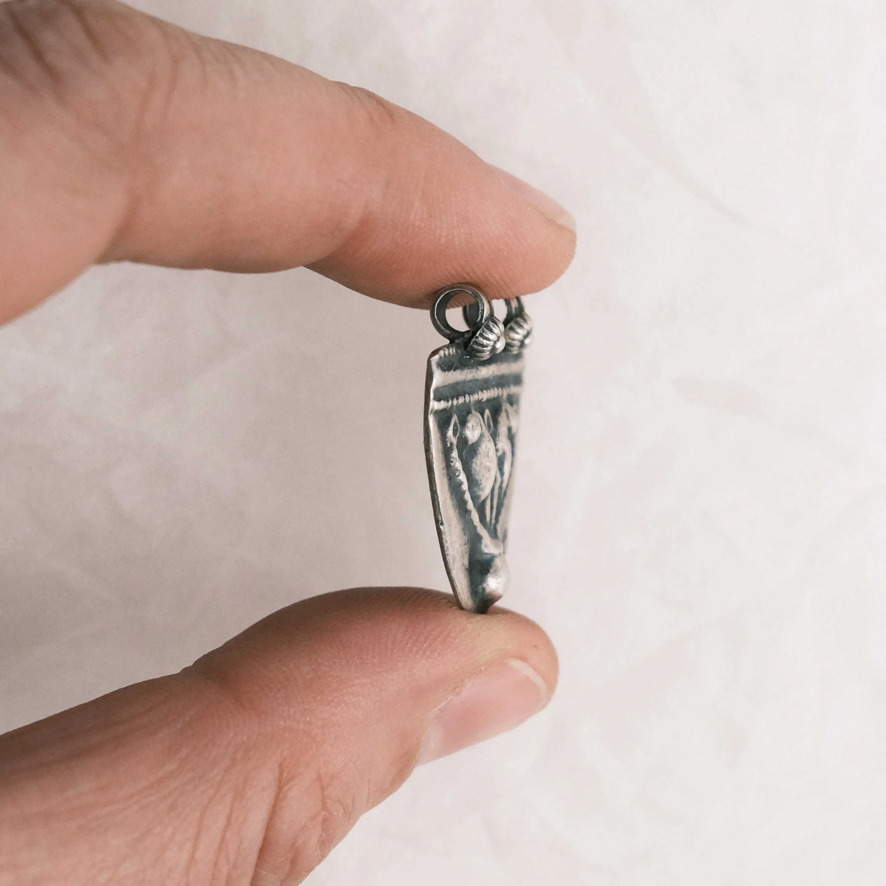 Jewellery - Pendant - Vintage Silver Parrots - Image 3
