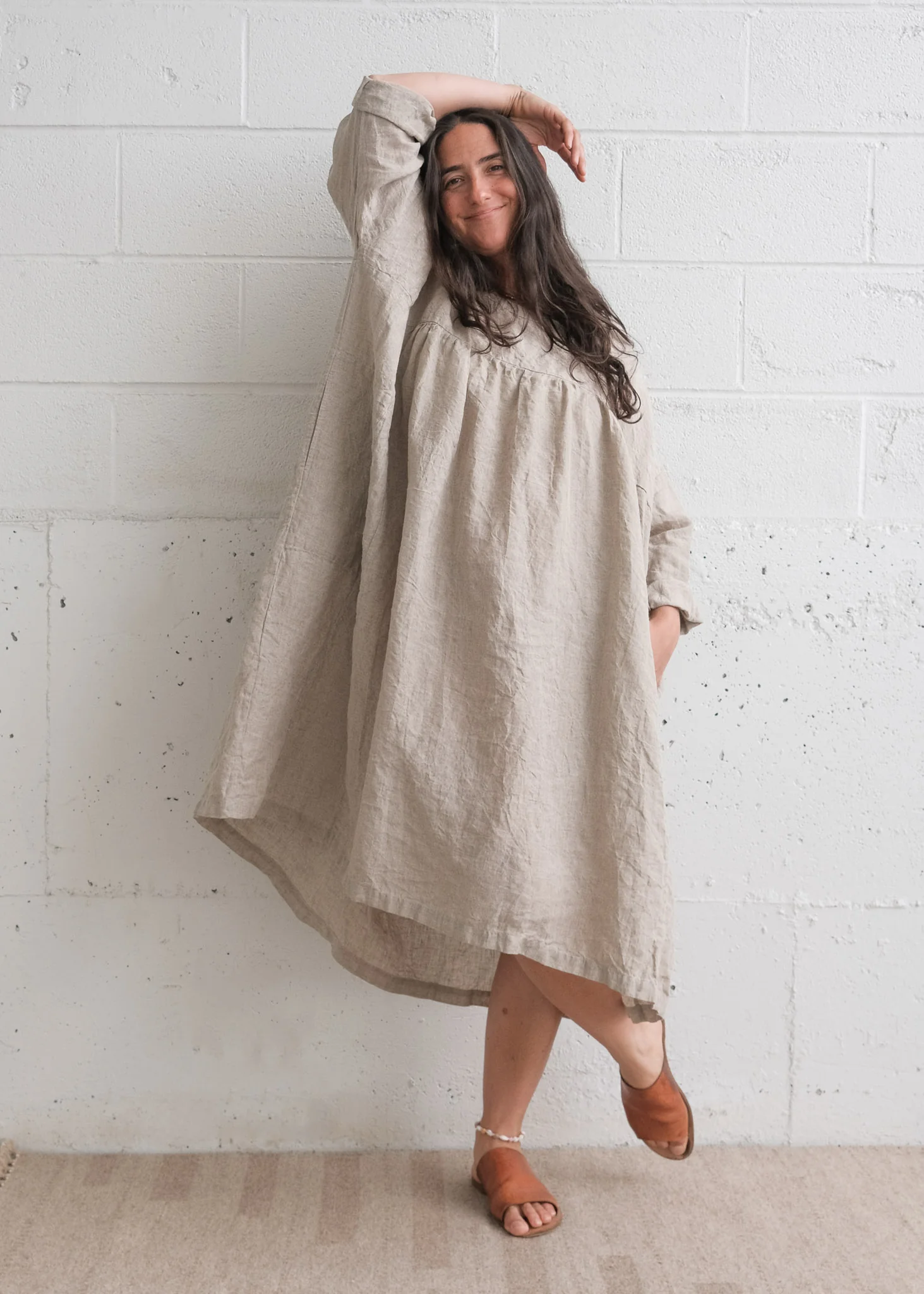 Journeywoman - Wayfinder Smock - Handwoven Natural Linen - Image 4