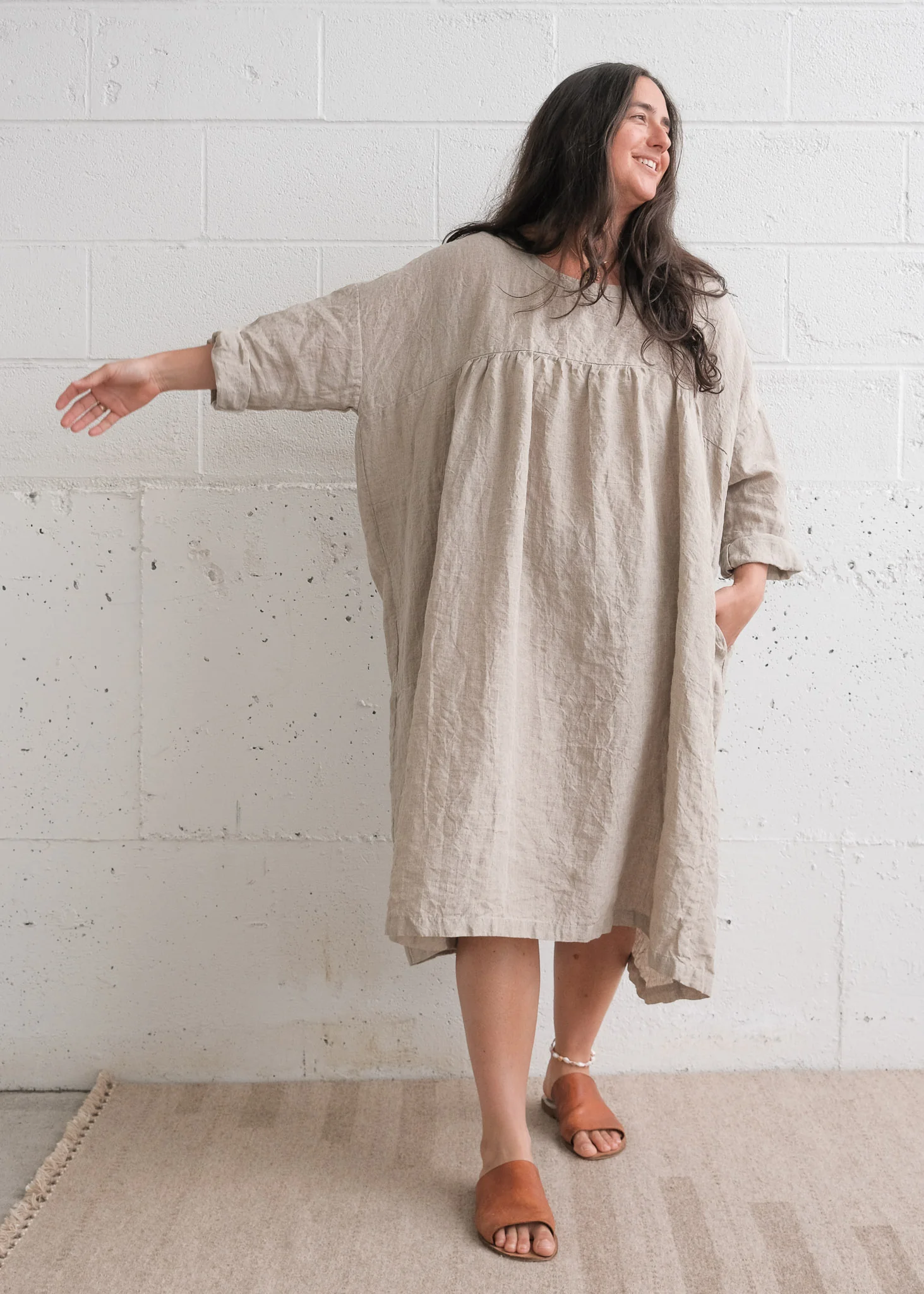 Journeywoman - Wayfinder Smock - Handwoven Natural Linen - Image 5