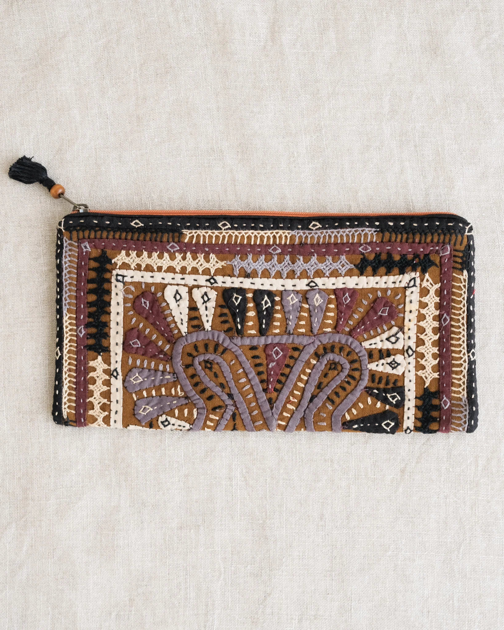 Kachchh Embroidery - Clutch - Dhebaria Rabari - Tiger Eye - Image 3