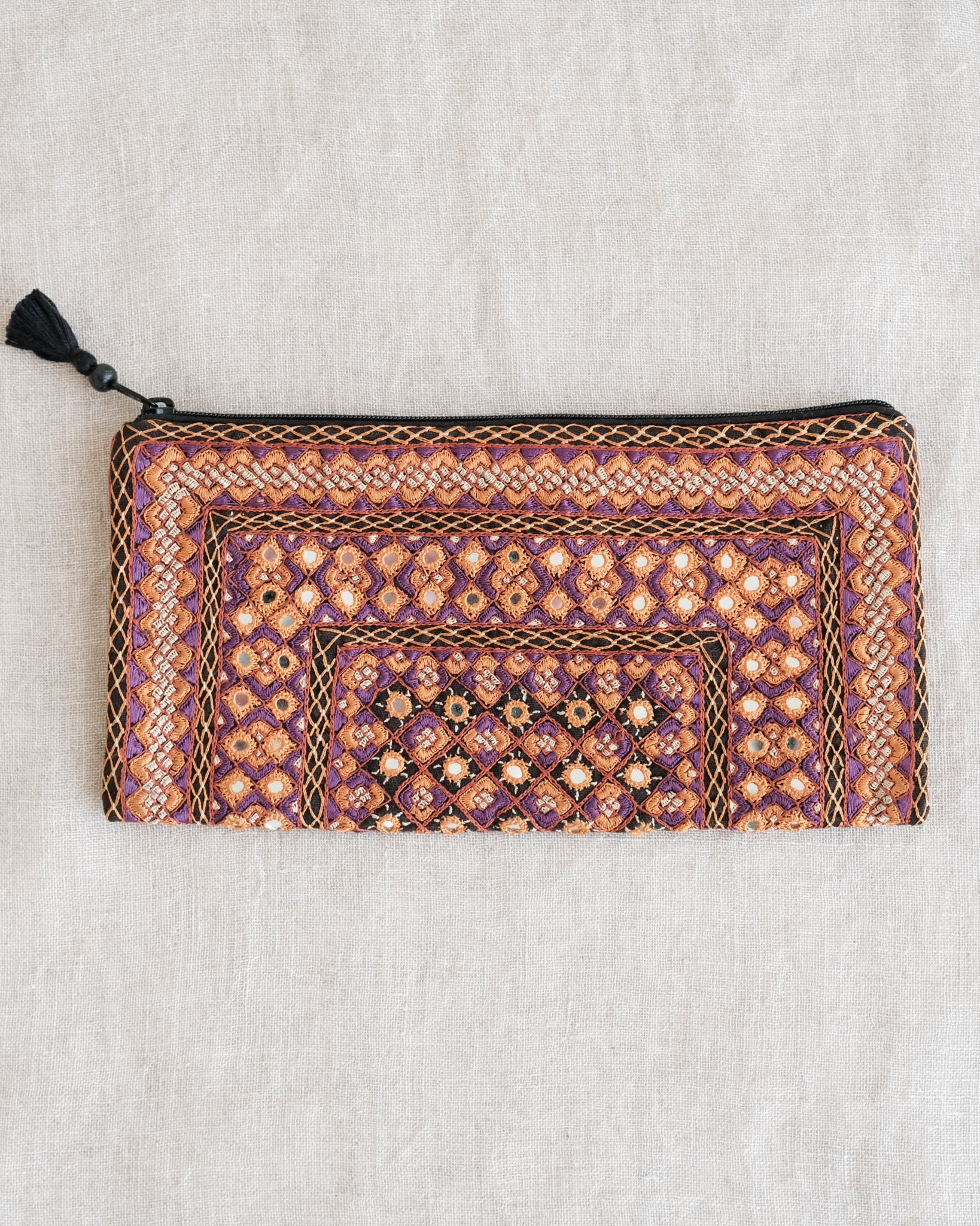 Kachchh Embroidery - Clutch - Sodha Rajput - Amber Lights - Image 3