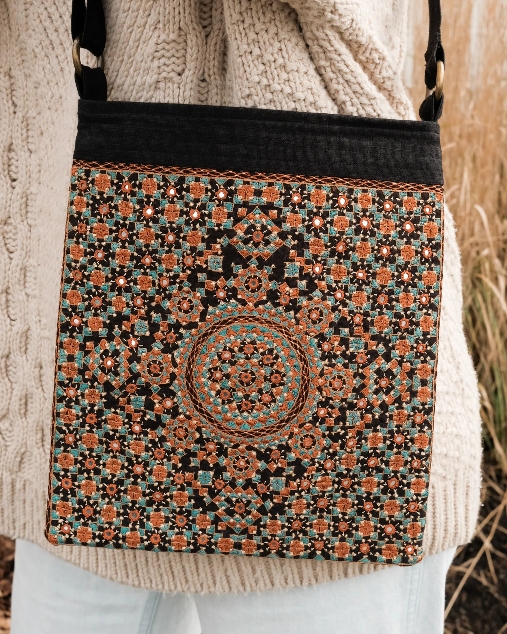 Kachchh Embroidery - Shoulder Bag - Sodha Rajput - Chai - Image 3
