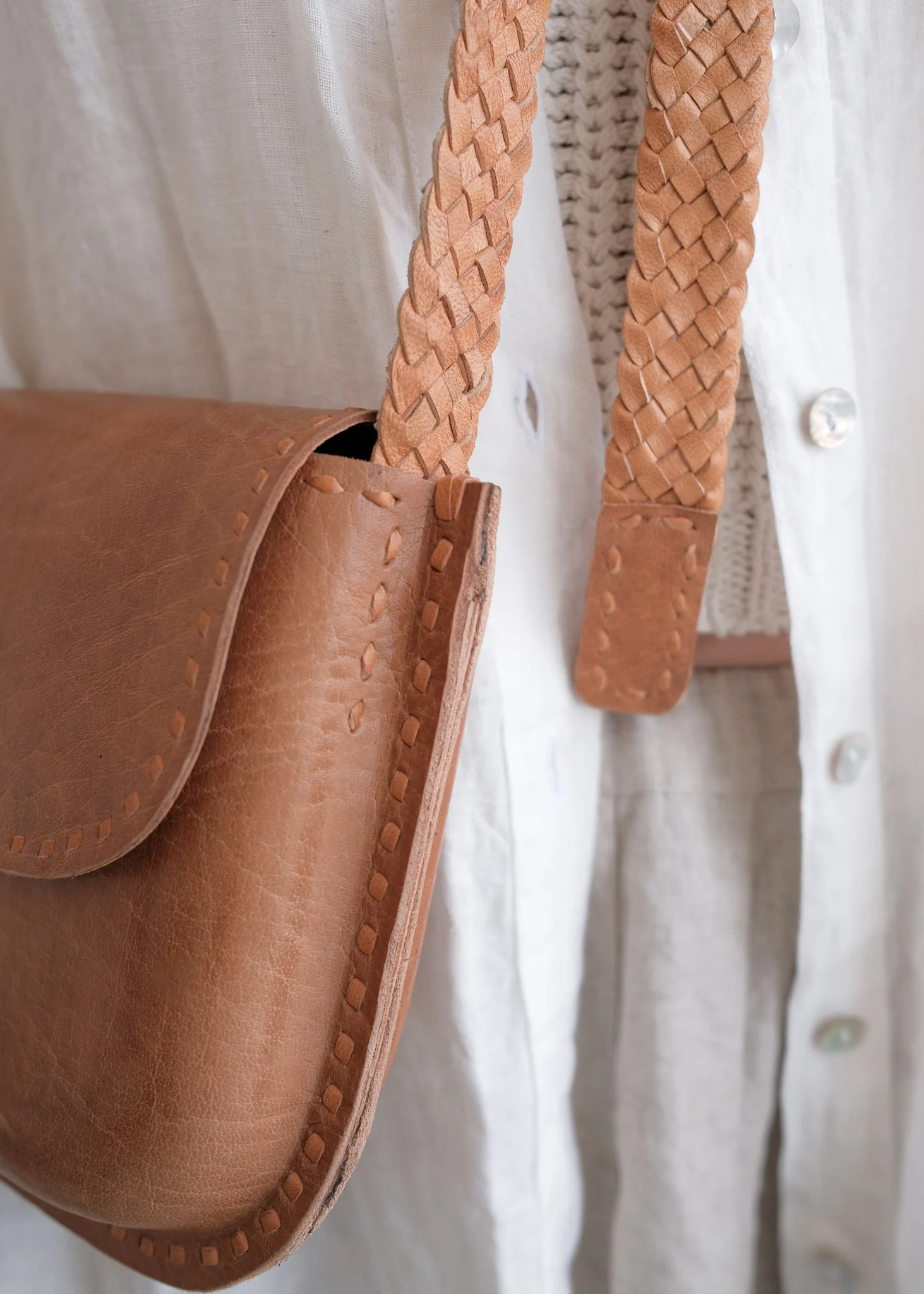 Leather Crossbody Bag - Braided - Tan - Image 6