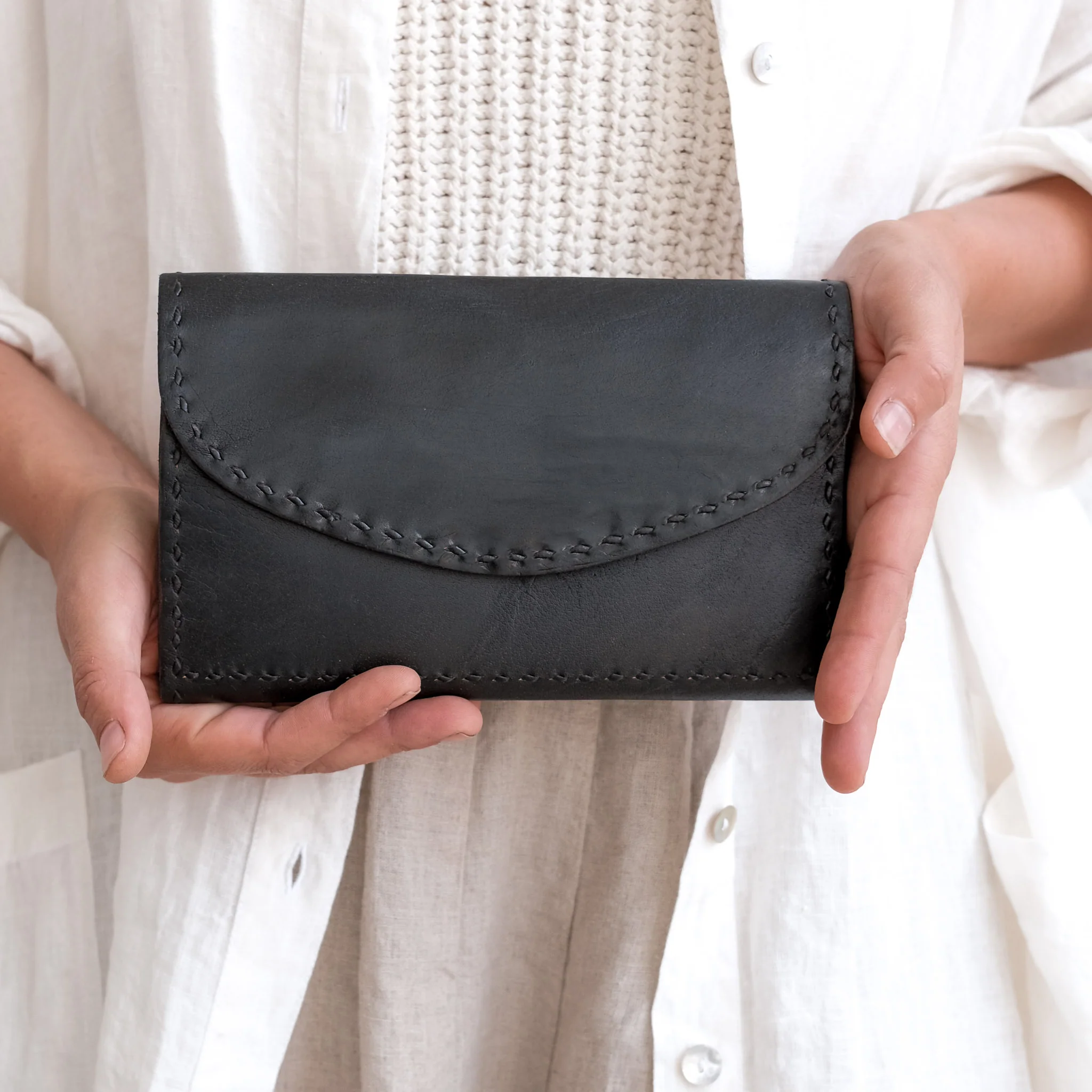 Leather Trifold Wallet - Black