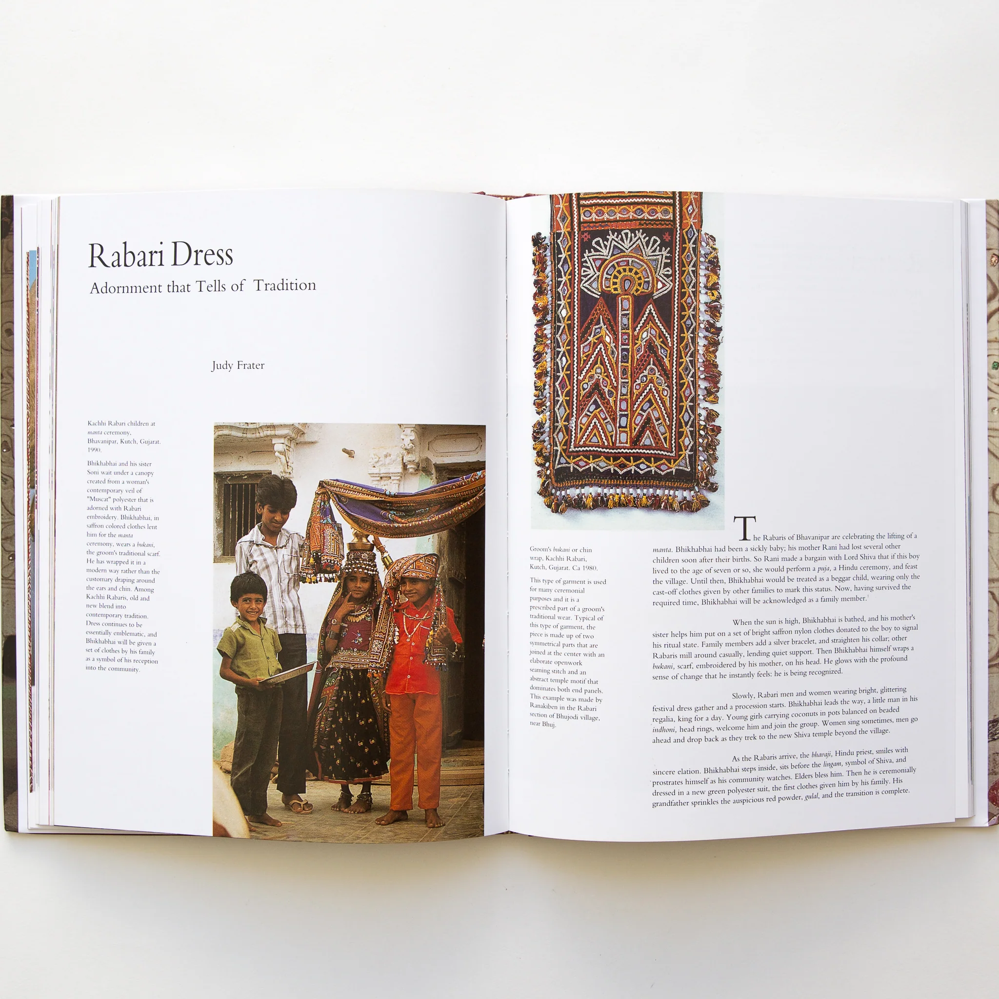 Mud, Mirror and Thread - Folk Traditions of Rural India - Image 4