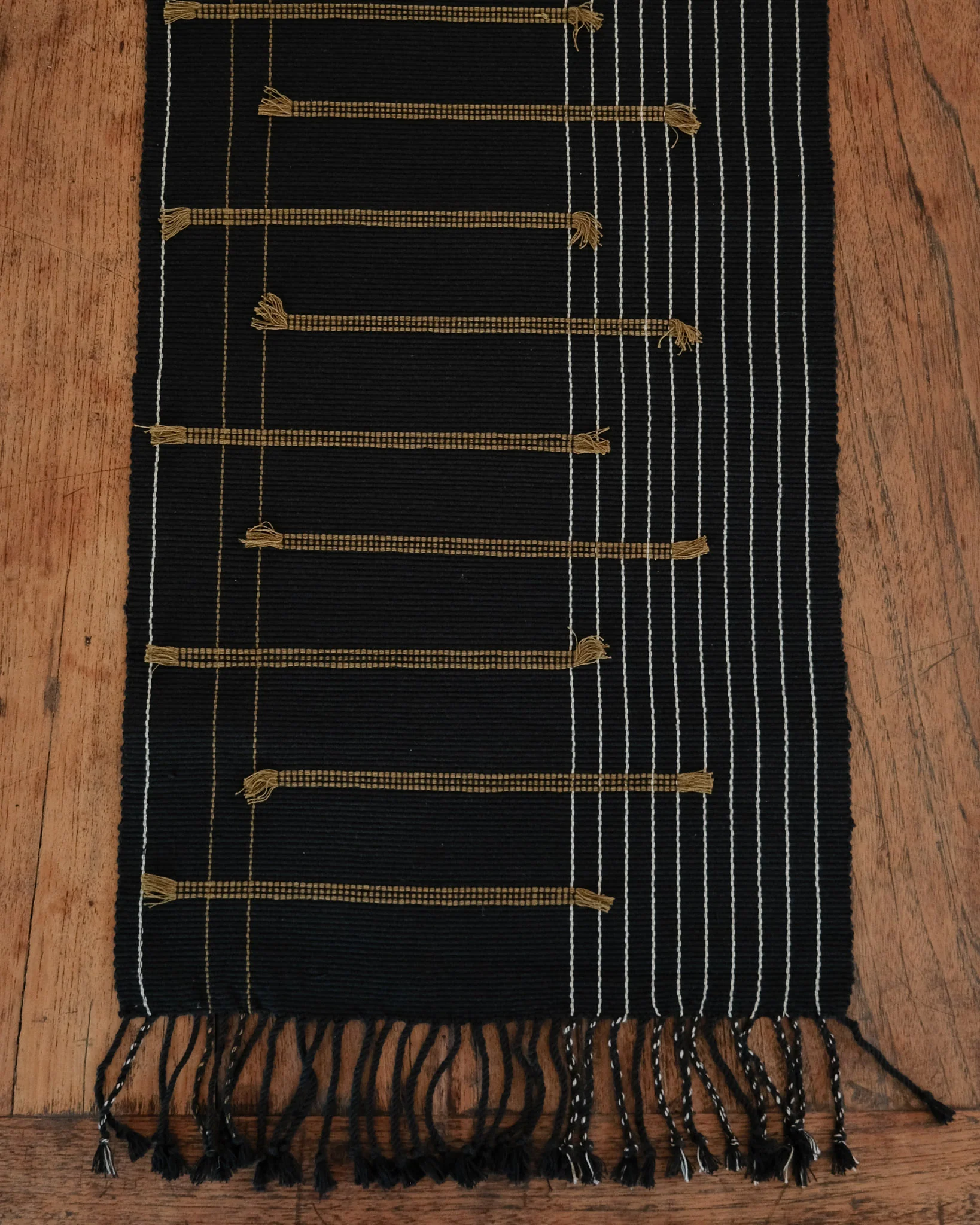 Nagaland - Handwoven Cotton Runner - Tassel - Image 4