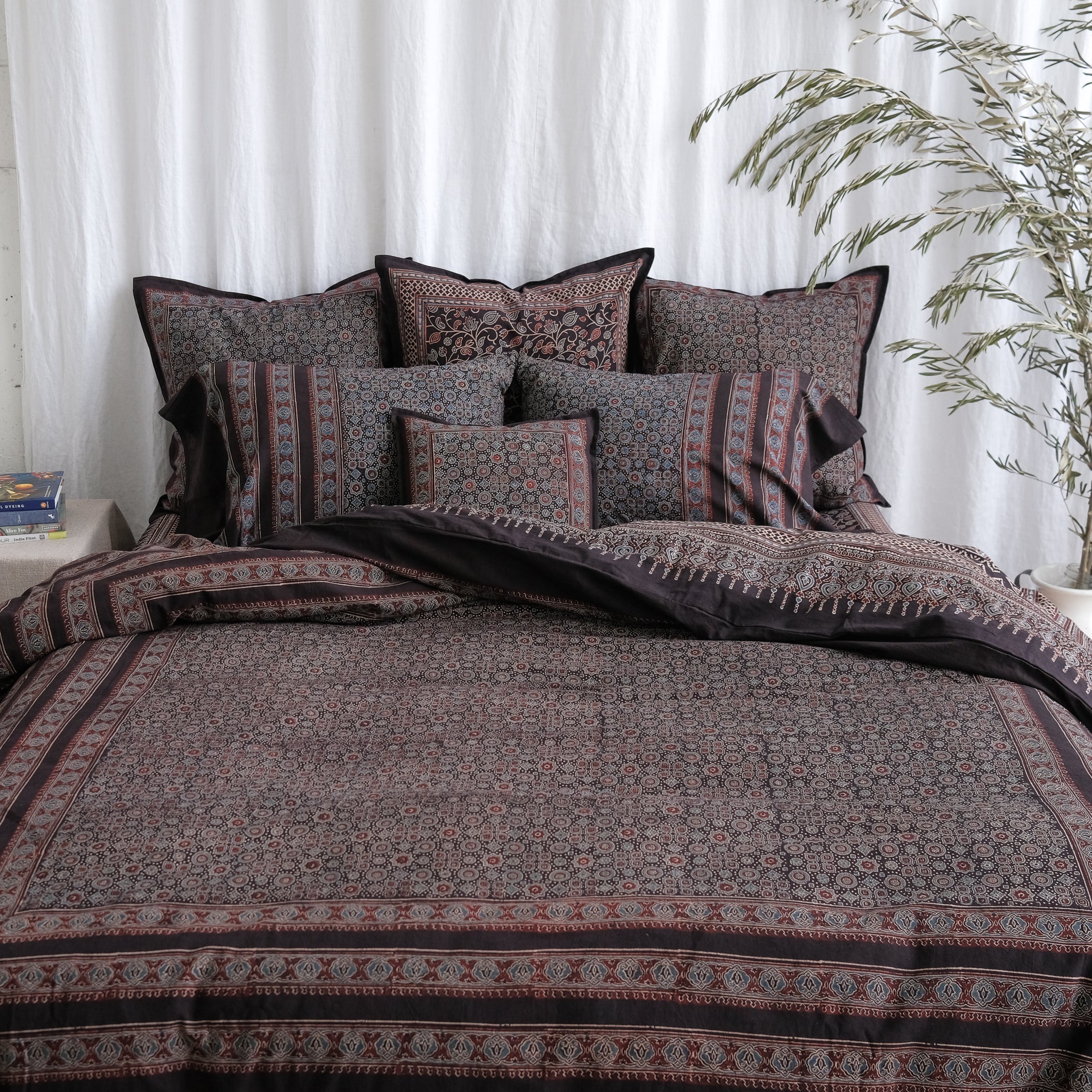 Organic Cotton Duvet Cover - Ajrakh Classic Geometry - Image 4