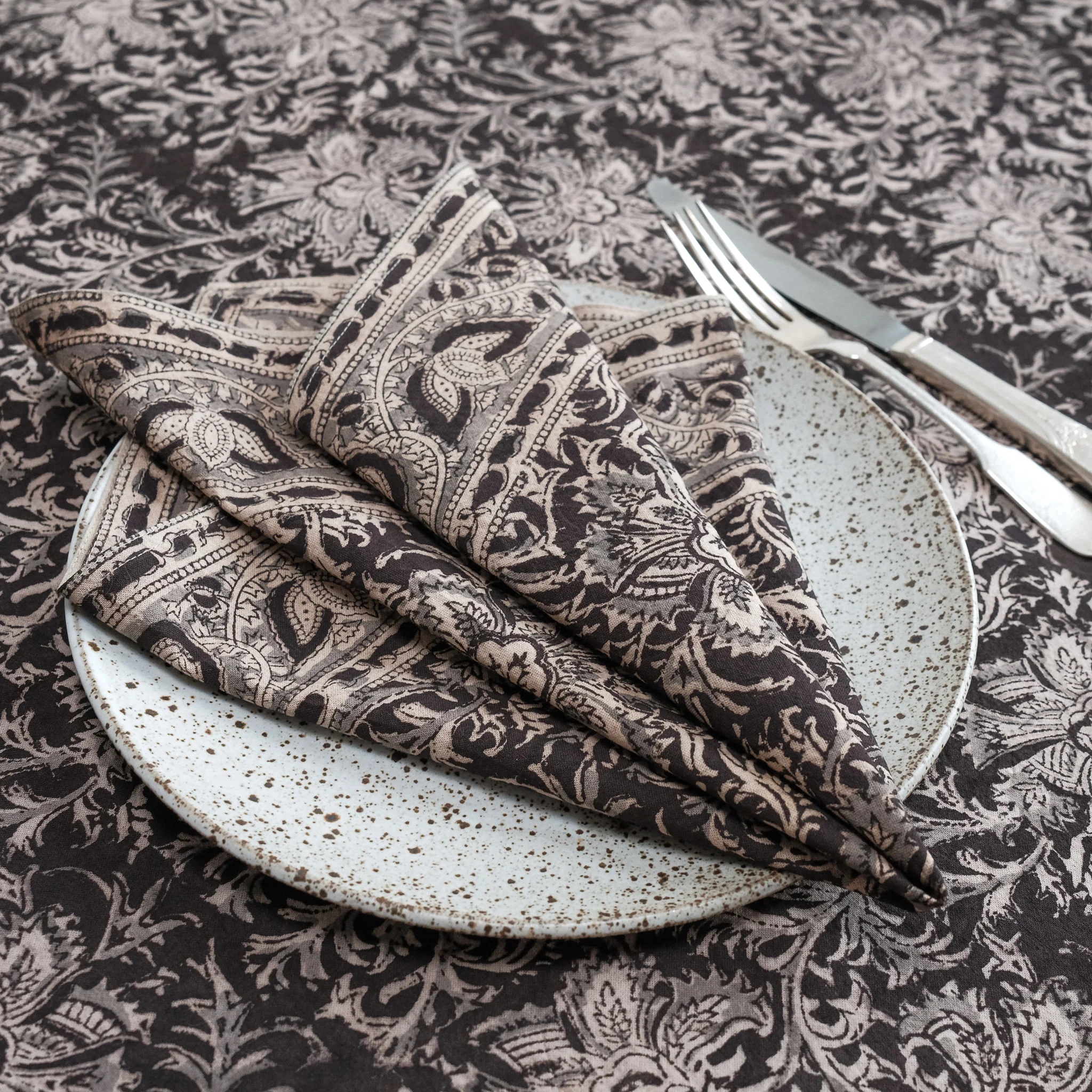 Organic Cotton Rectangle Tablecloth - Kalamkari Midnight Blossom - Image 6