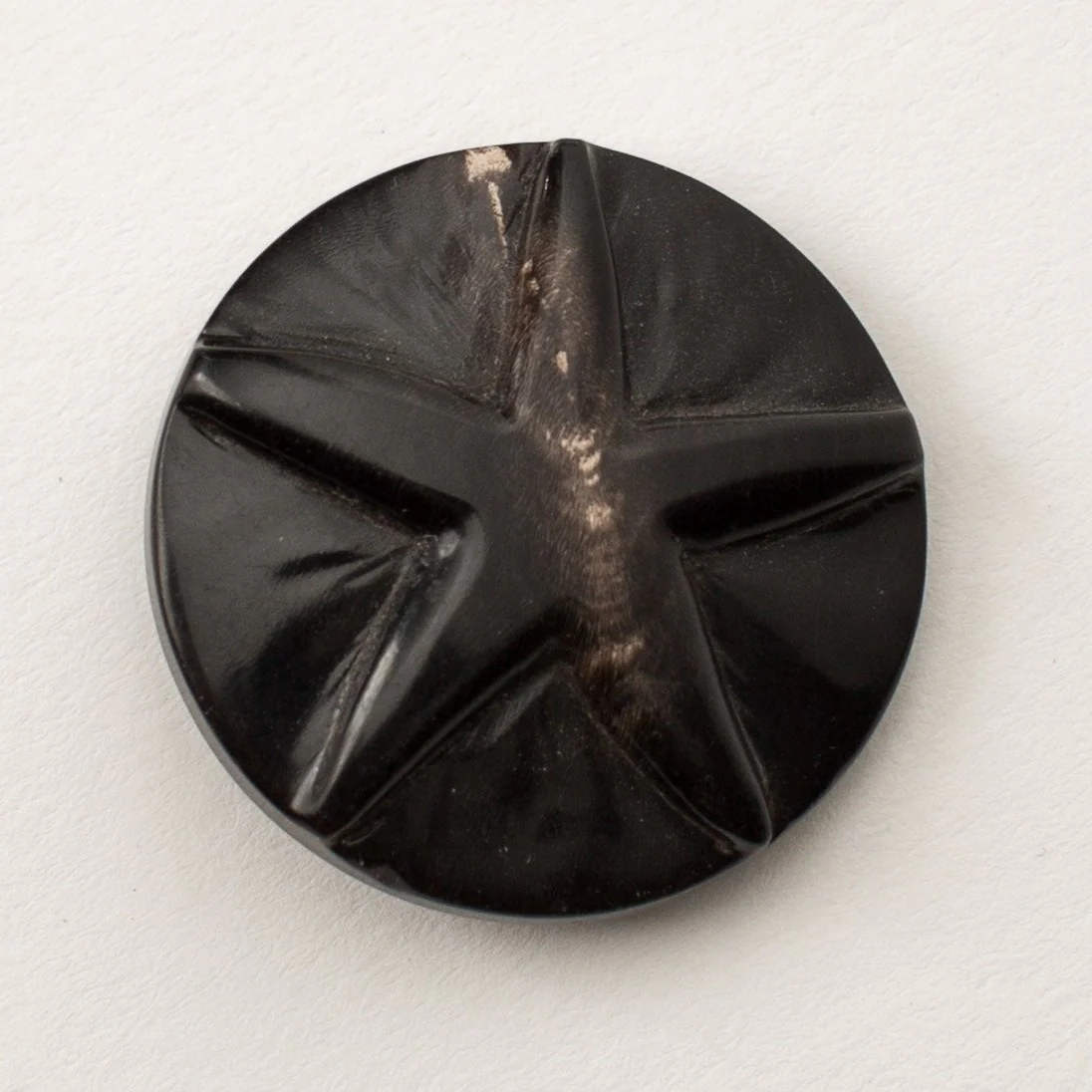 Handcarved Horn Button - Star