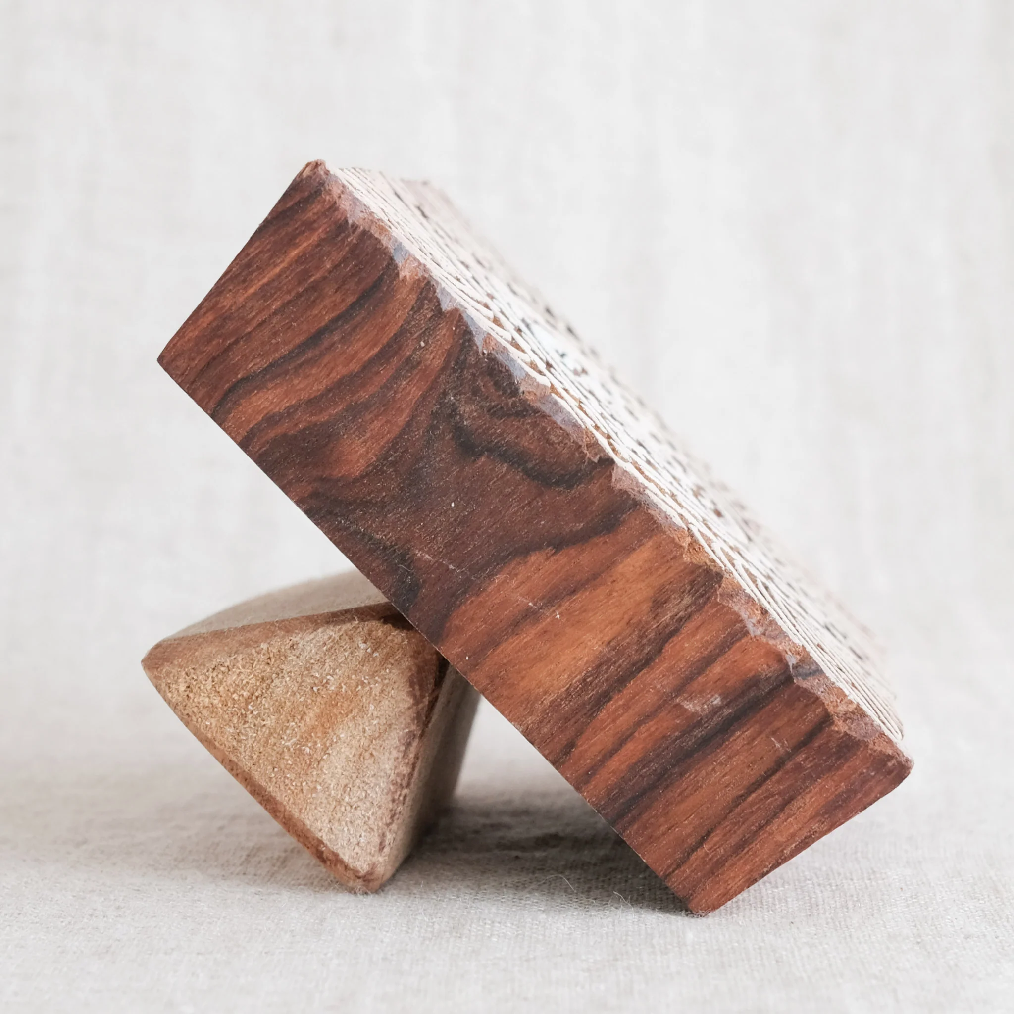 Wood Block - Bold - Image 3