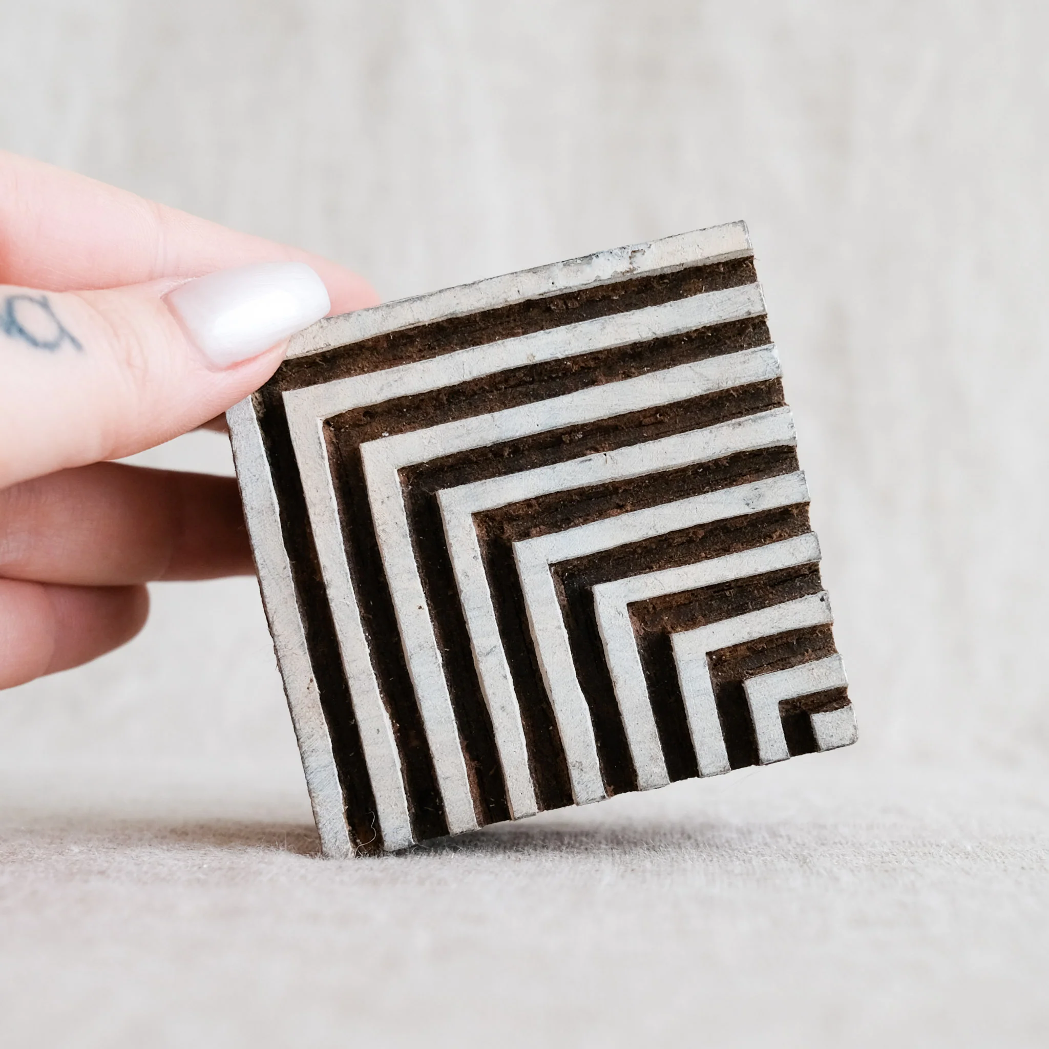 Wood Block - Corner Stripes - Image 2