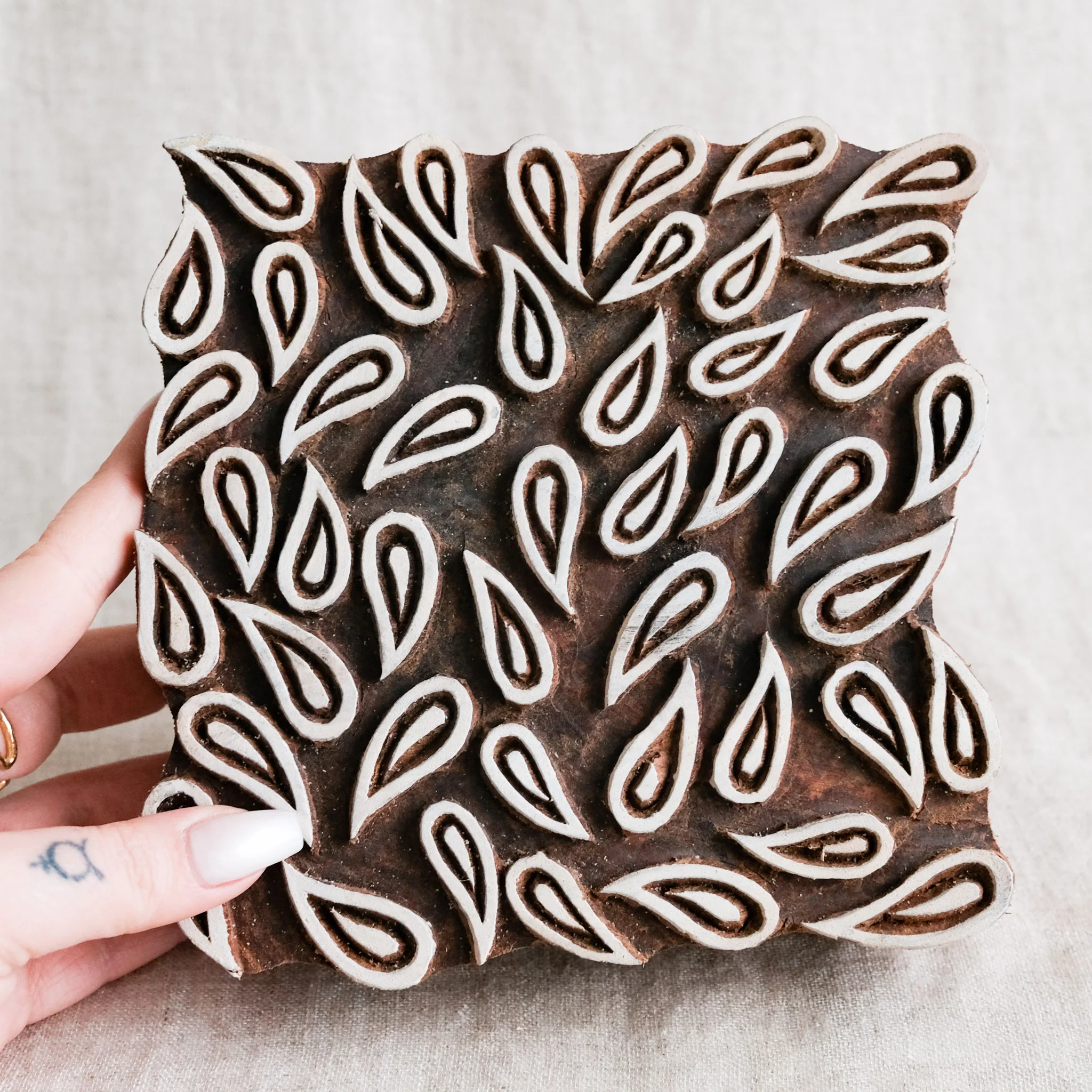 Wood Block - Paisley Drops - Image 3