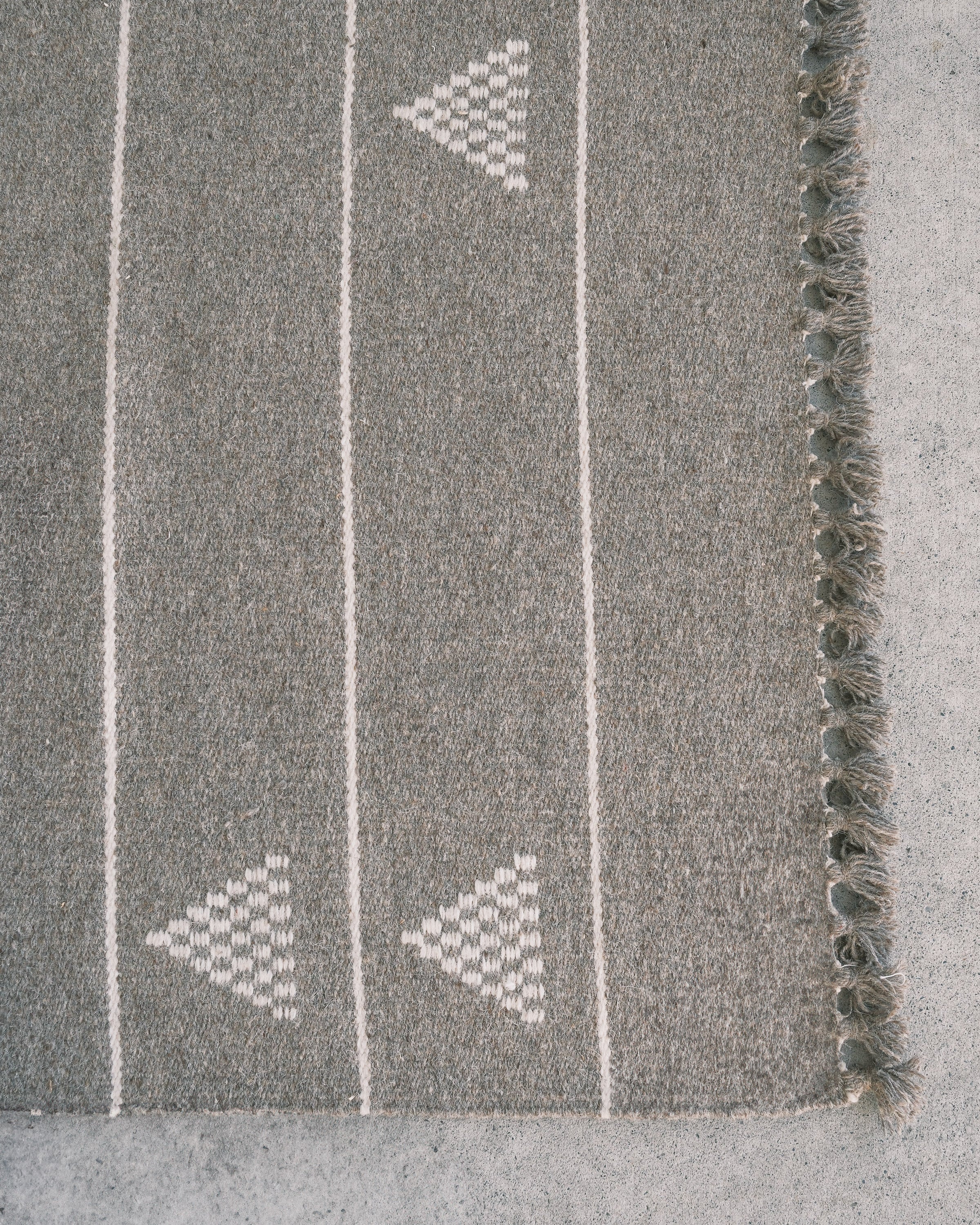 Wool Jawaja Carpet - Large - Stone - Image 6