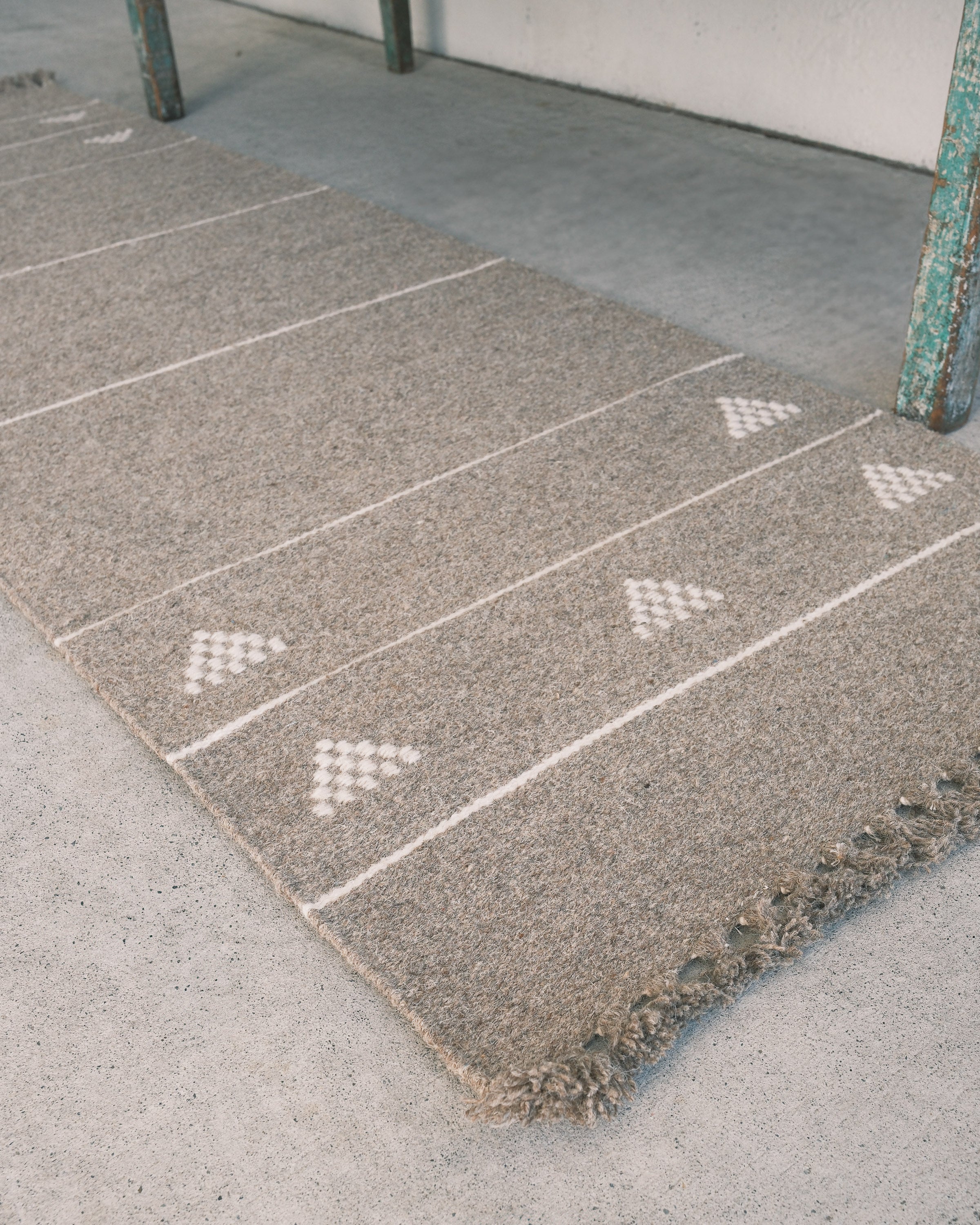 Wool Jawaja Carpet - Runner - Stone
